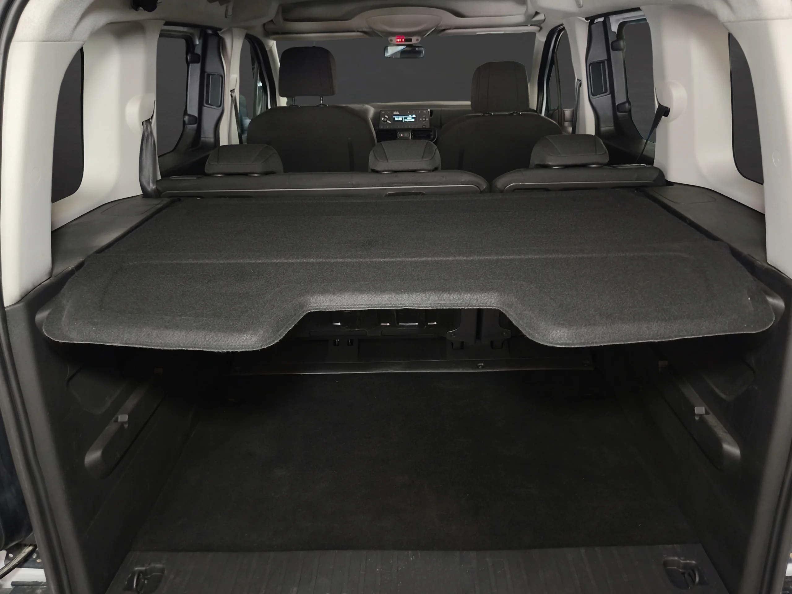 Citroen Berlingo Furgón Talla M BlueHDi | Eficiencia y Agilidad Urbana | Desde 260 € al mes - Foto 9