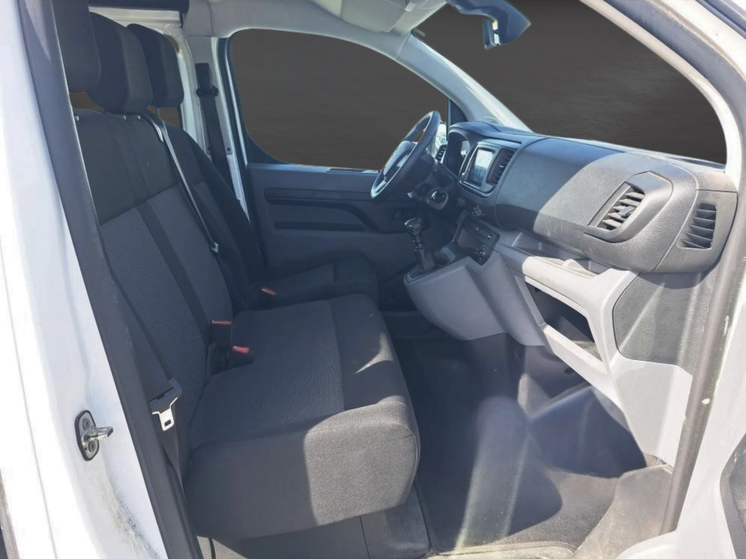 Opel Vivaro Mixta 6 Plazas con separador de carga abatible - Foto 7