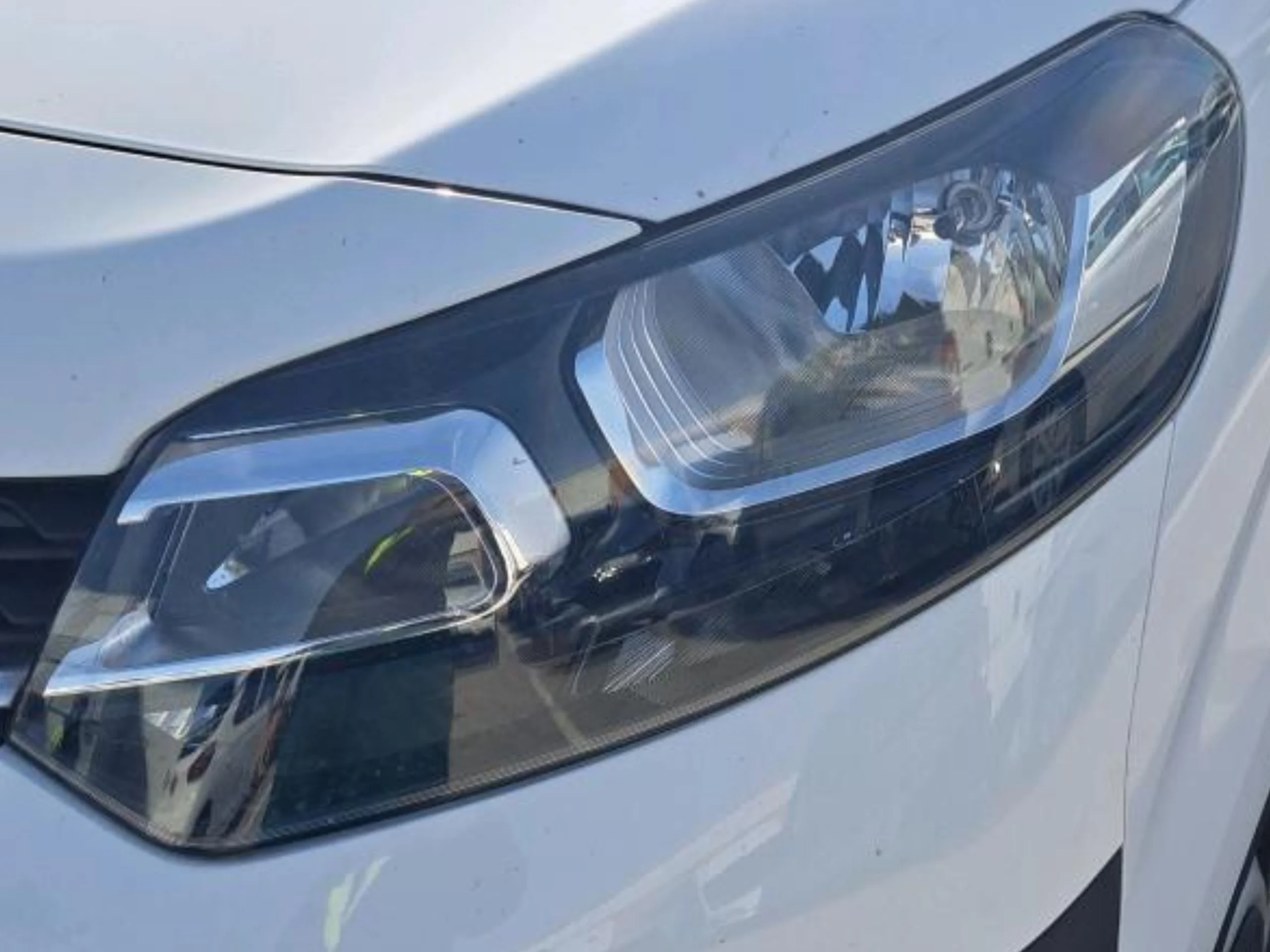 Opel Vivaro Mixta 6 Plazas con separador de carga abatible - Foto 12