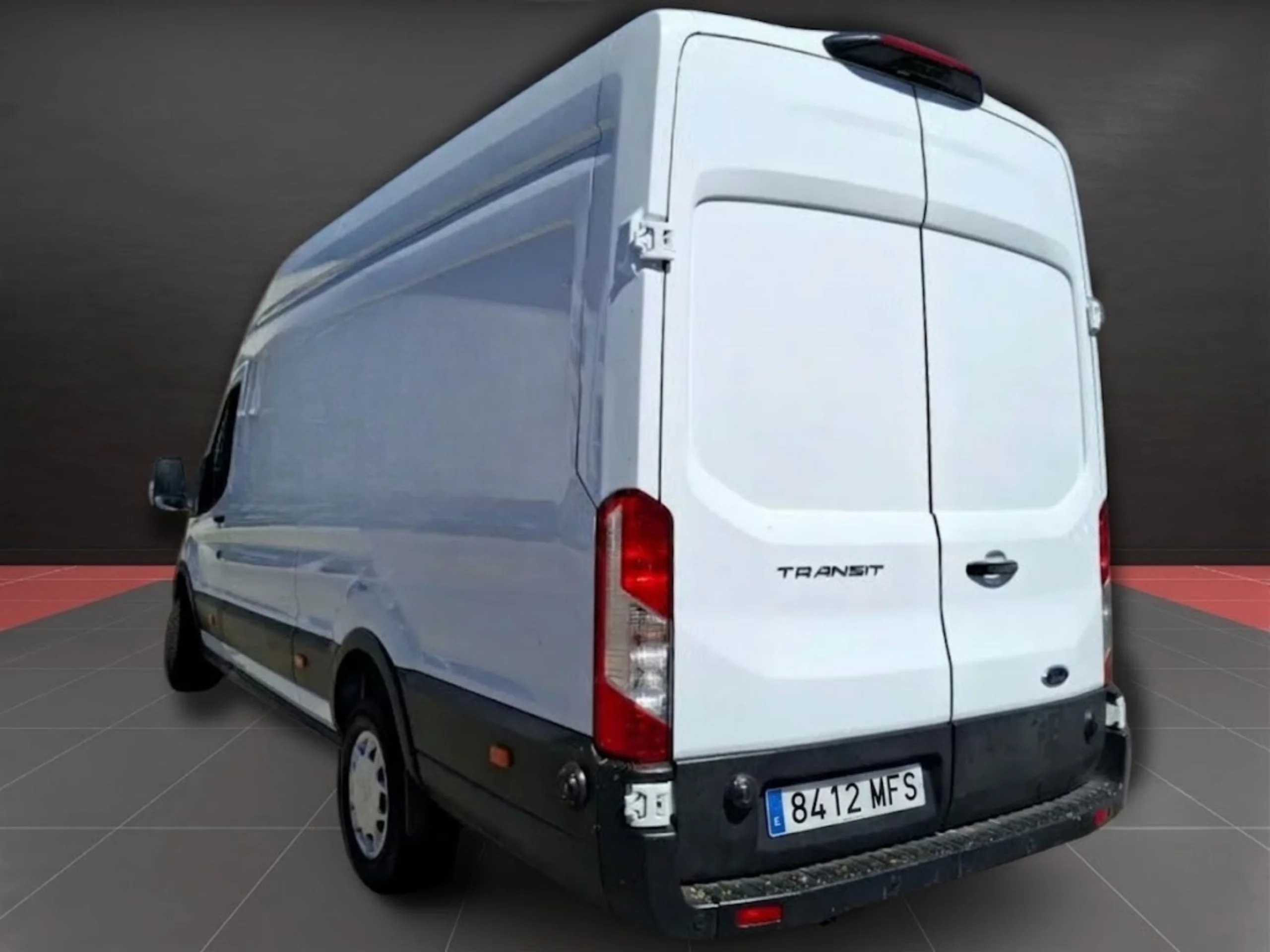 Ford Transit 350 L4H3 Trend | Máximo Volumen y Tracción Trasera | DESDE 420 €/mes - Foto 4