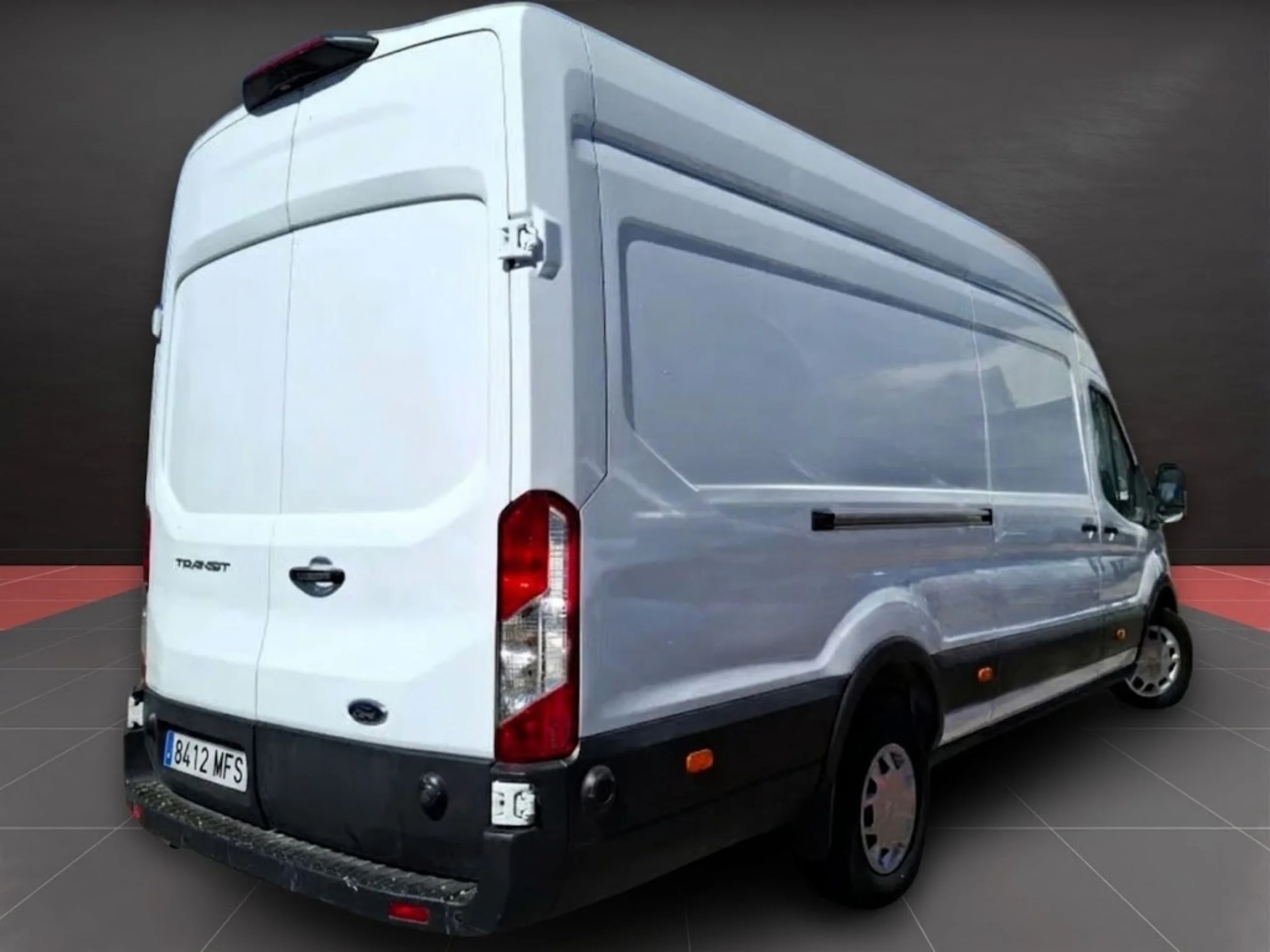 Ford Transit 350 L4H3 Trend | Máximo Volumen y Tracción Trasera | DESDE 420 €/mes - Foto 5