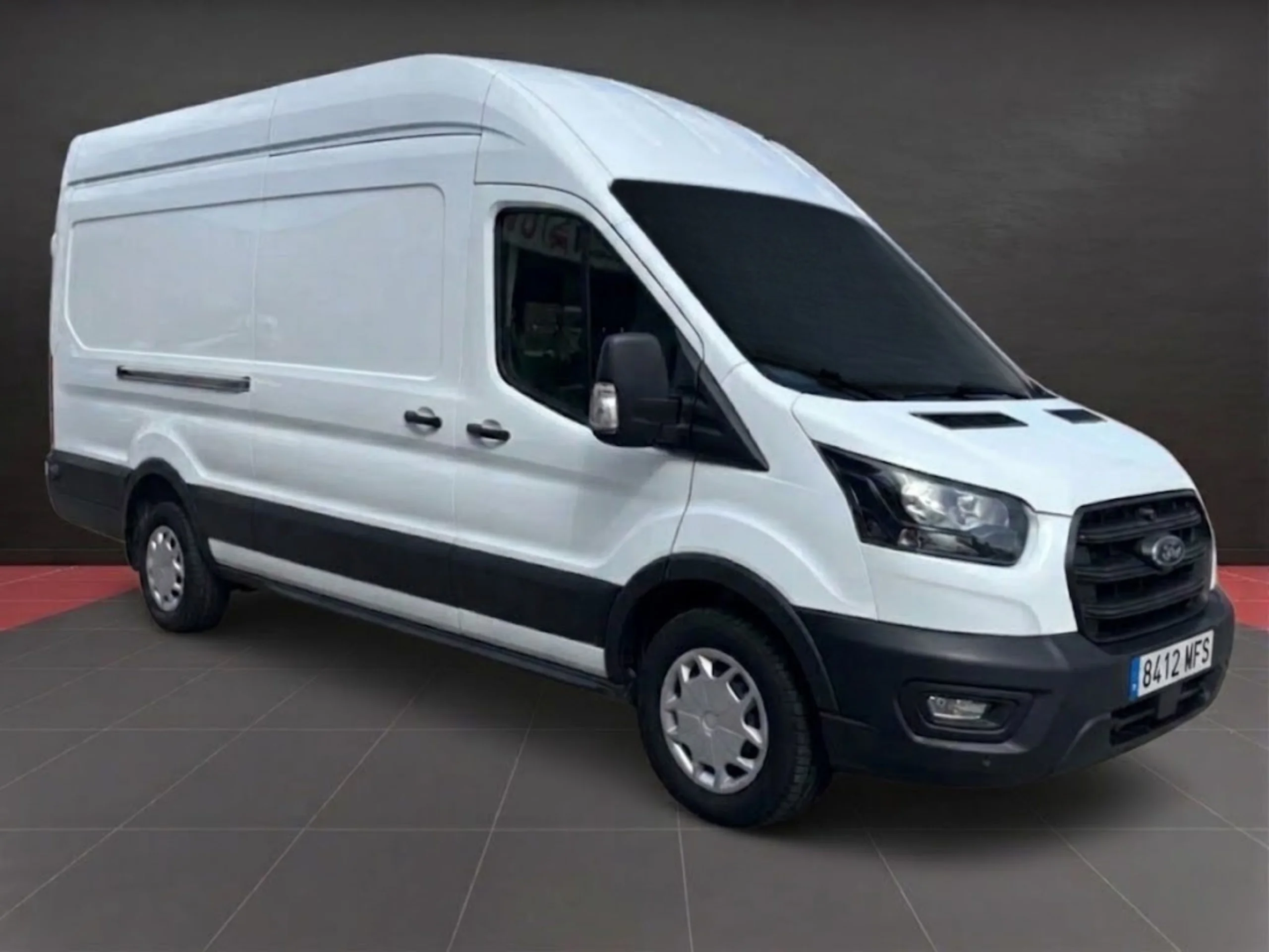 Ford Transit 350 L4H3 Trend | Máximo Volumen y Tracción Trasera | DESDE 420 €/mes - Foto 3