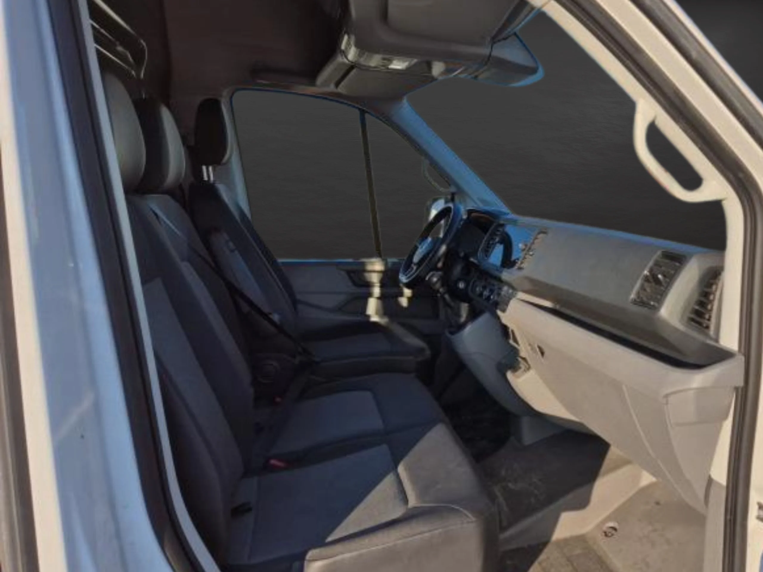 Volkswagen Crafter L3H3 2.0 TDI 140 CV - Foto 9