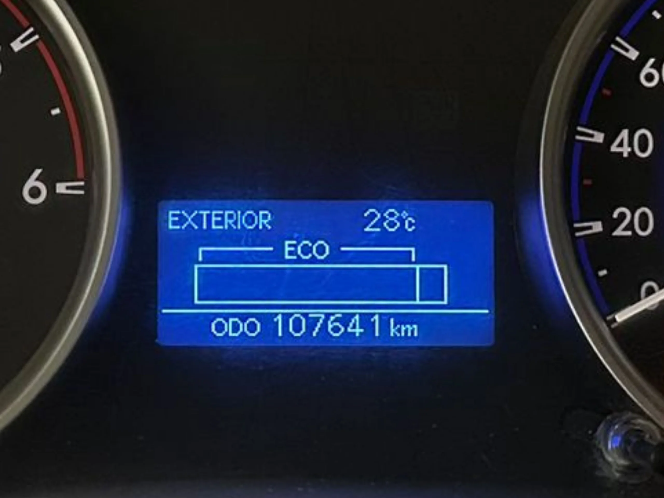 Toyota Hilux CABINA EXTRA 4X4 150 CV - Foto 16