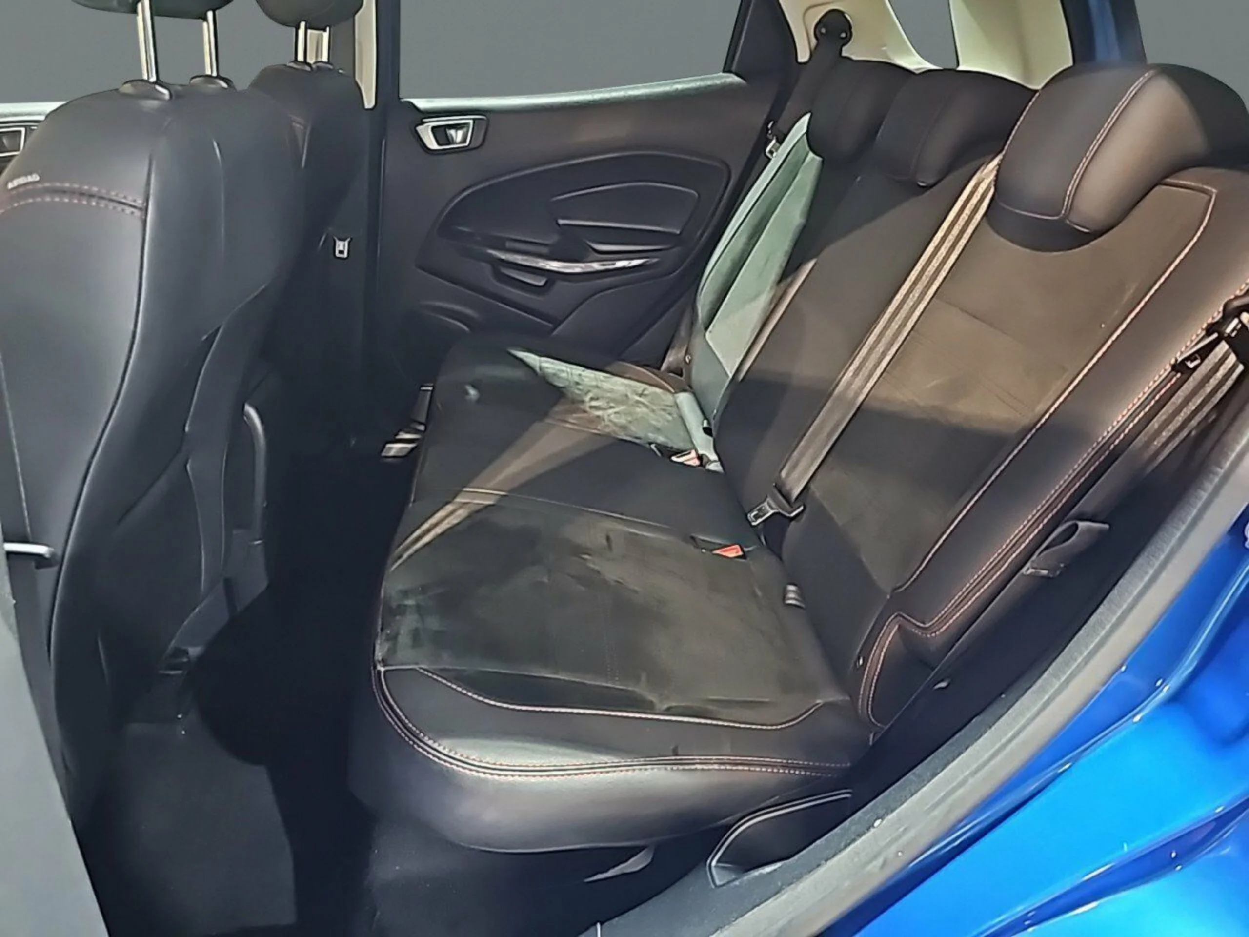 Ford EcoSport 1.0T EcoBoost 92kW (125CV) S&S ST Line - Foto 10