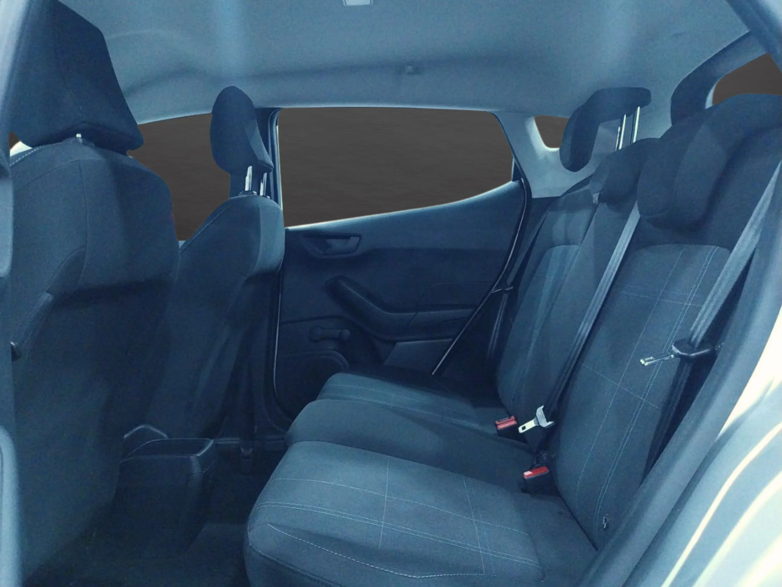 Ford Fiesta 1.1 IT-VCT 55kW (75CV) Trend 5p - Foto 10