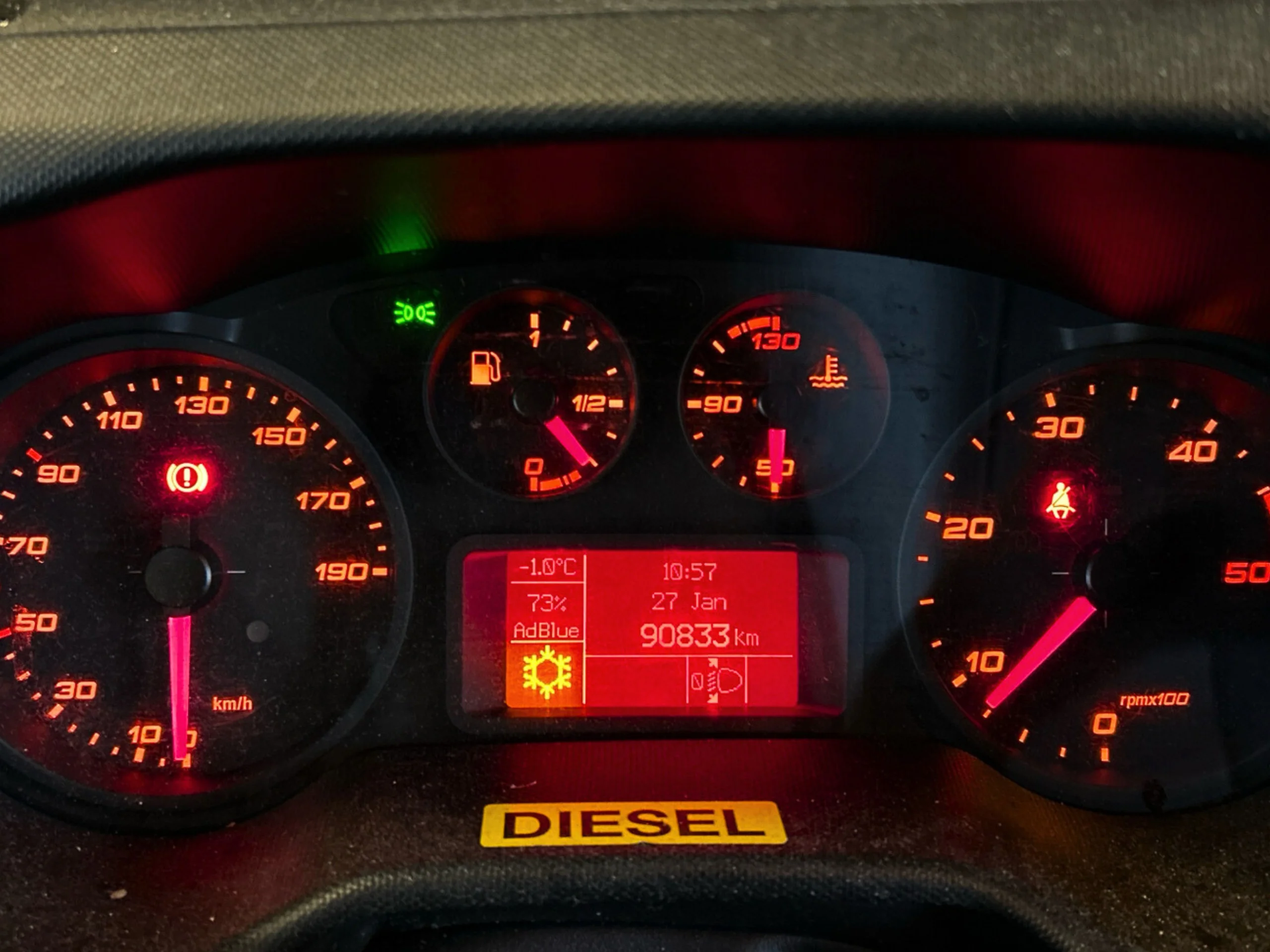 Iveco Daily Carrozado L4 Con Trampilla y Puerta lateral 136CV - Foto 11