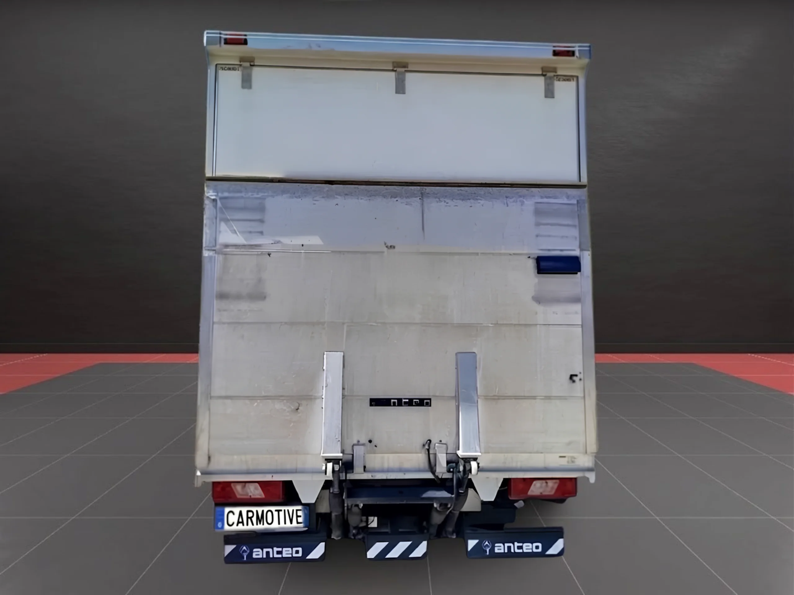 Ford Transit  L4H3 Trend Carrozado 165CV (2023) | Doble Rueda | Trampilla Elevadora | Desde 585 € al mes - Foto 3