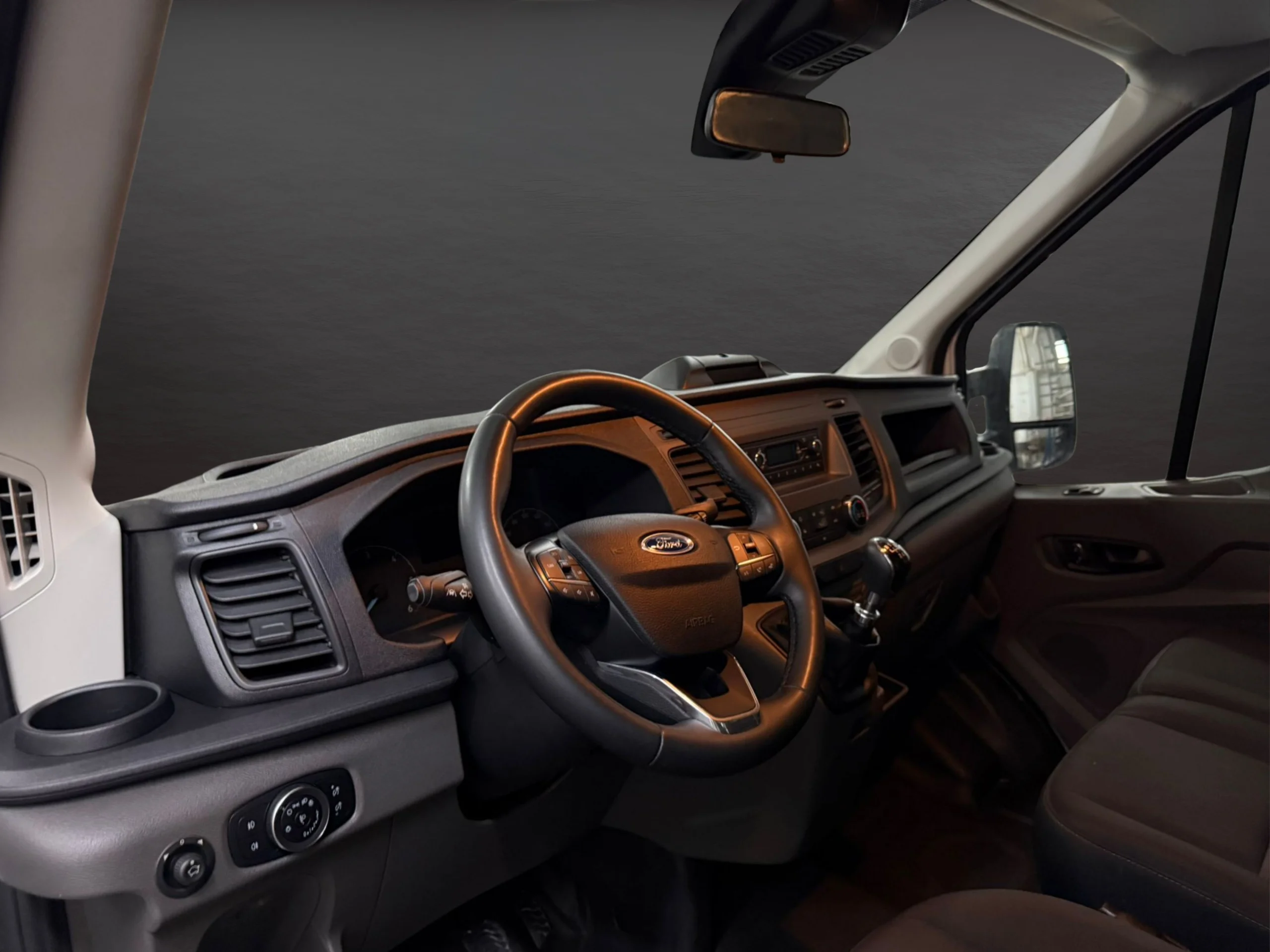 Ford Transit Carrozado L4H3 con Trampilla | 3.500kg Carnet B ¡Desde 517 €/mes! - Foto 11