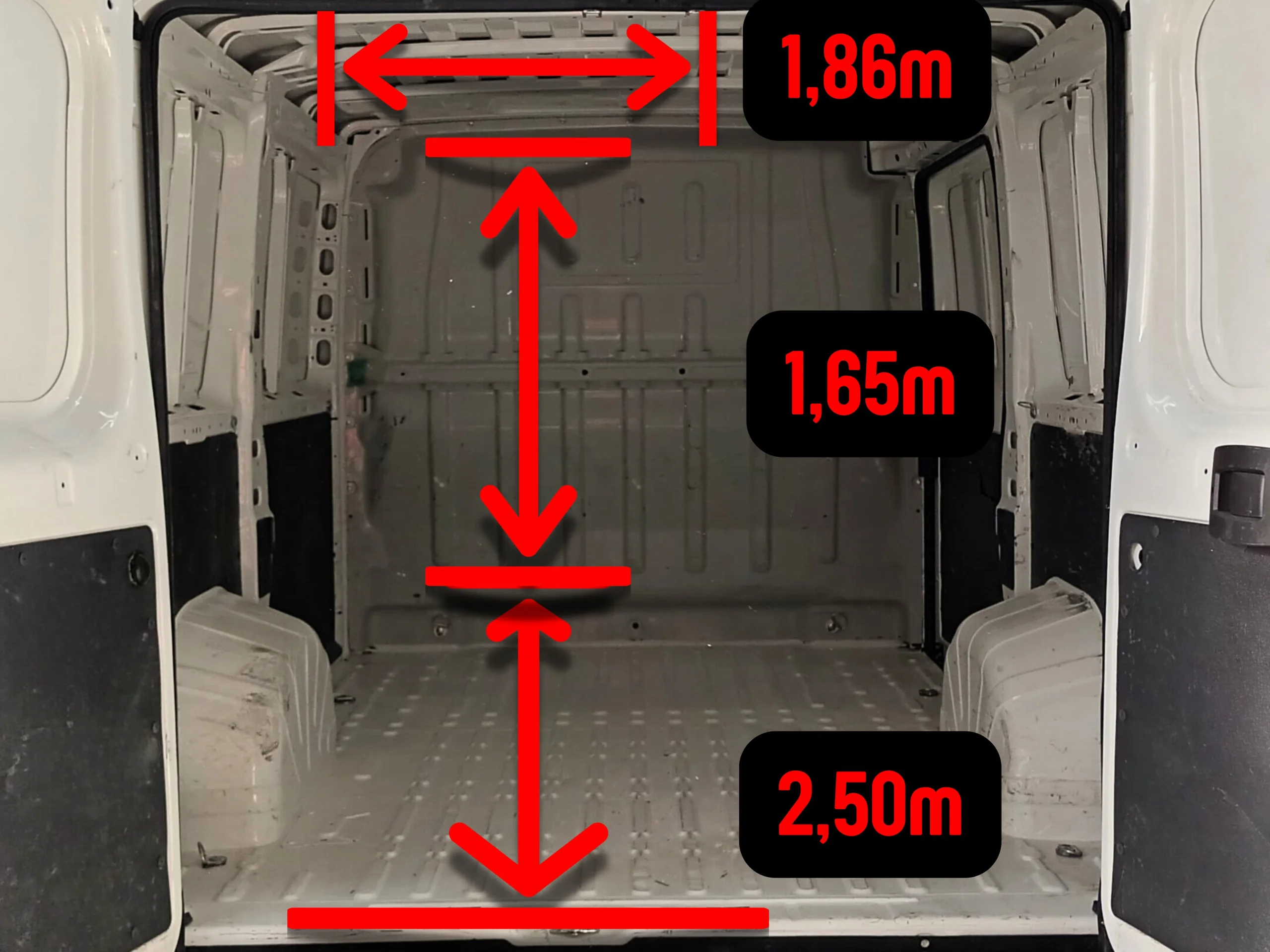 Peugeot Boxer 330 L1 H1 BHDI 88kW (120CV) S&S 6 Vel. M  - Foto 6
