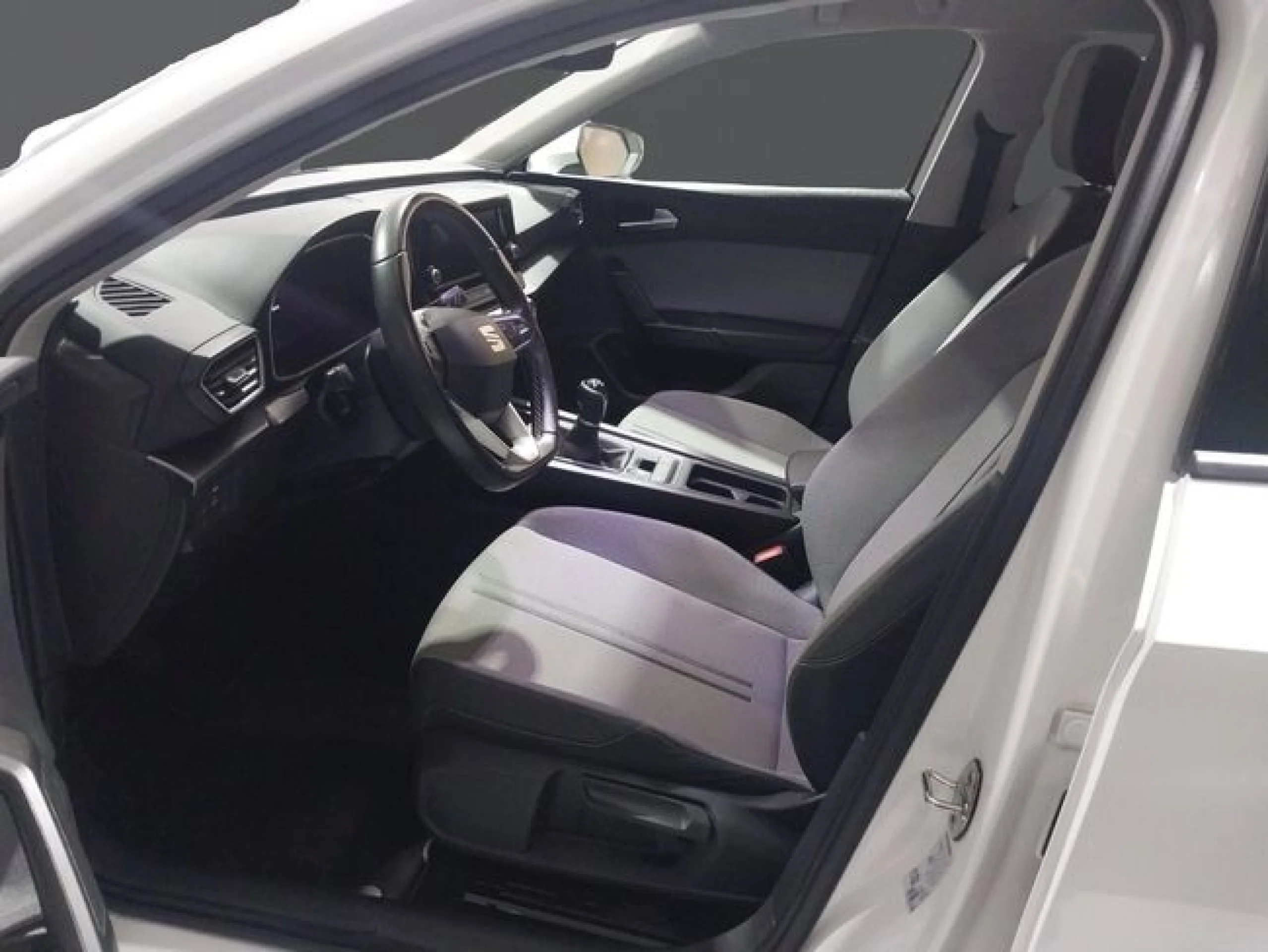 Seat León 2.0 TDI 85kW (115CV) S&S Style Go - Foto 8