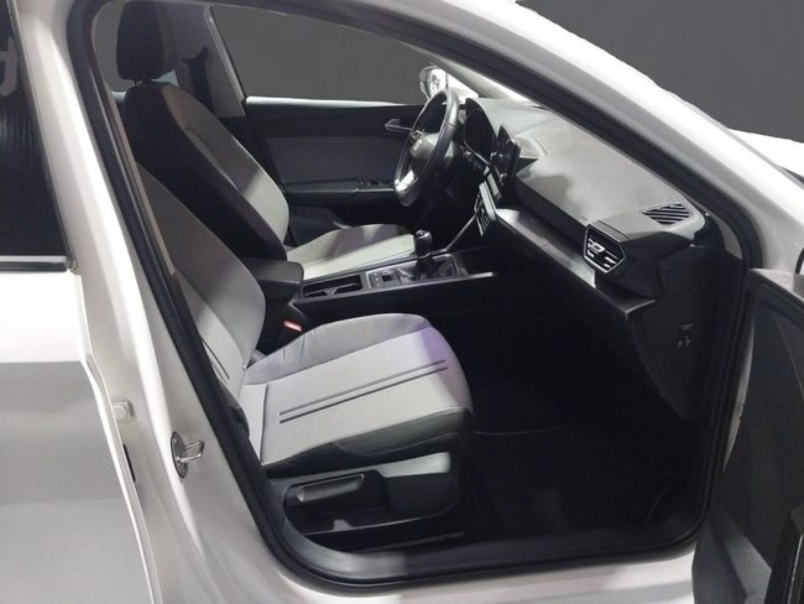 Seat León 2.0 TDI 85kW (115CV) S&S Style Go - Foto 9