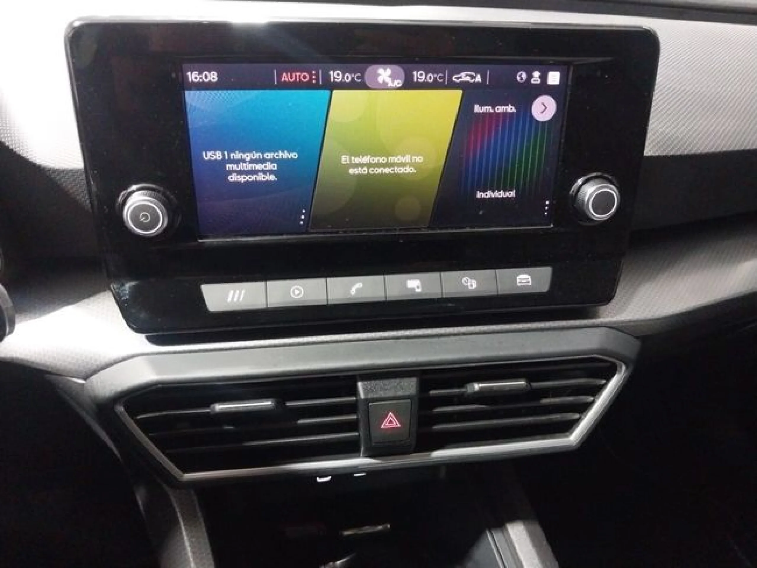 Seat León 2.0 TDI 85kW (115CV) S&S Style Go - Foto 13