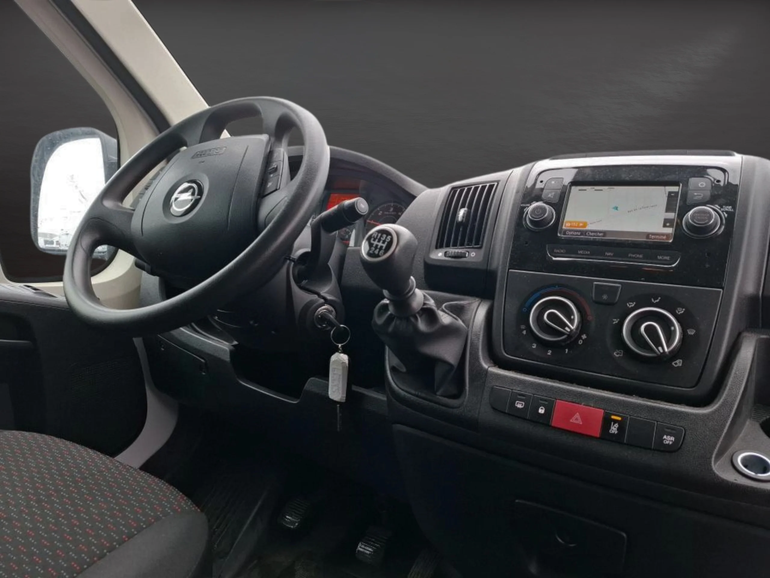 Opel Movano Carrozado L4 140 CV - Foto 5