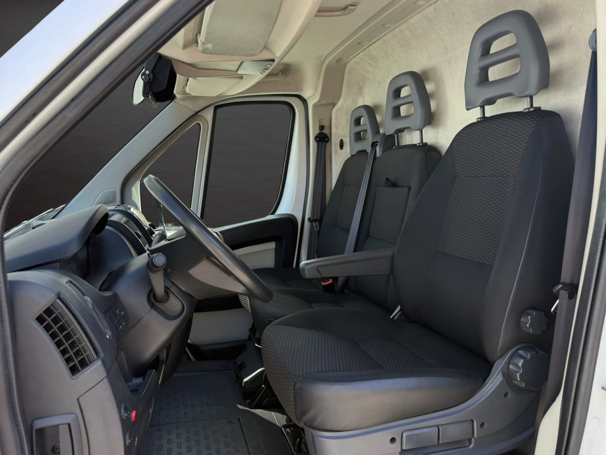 Citroen Jumper L2H2 Con Cesta Elevadora 110 CV - Foto 14