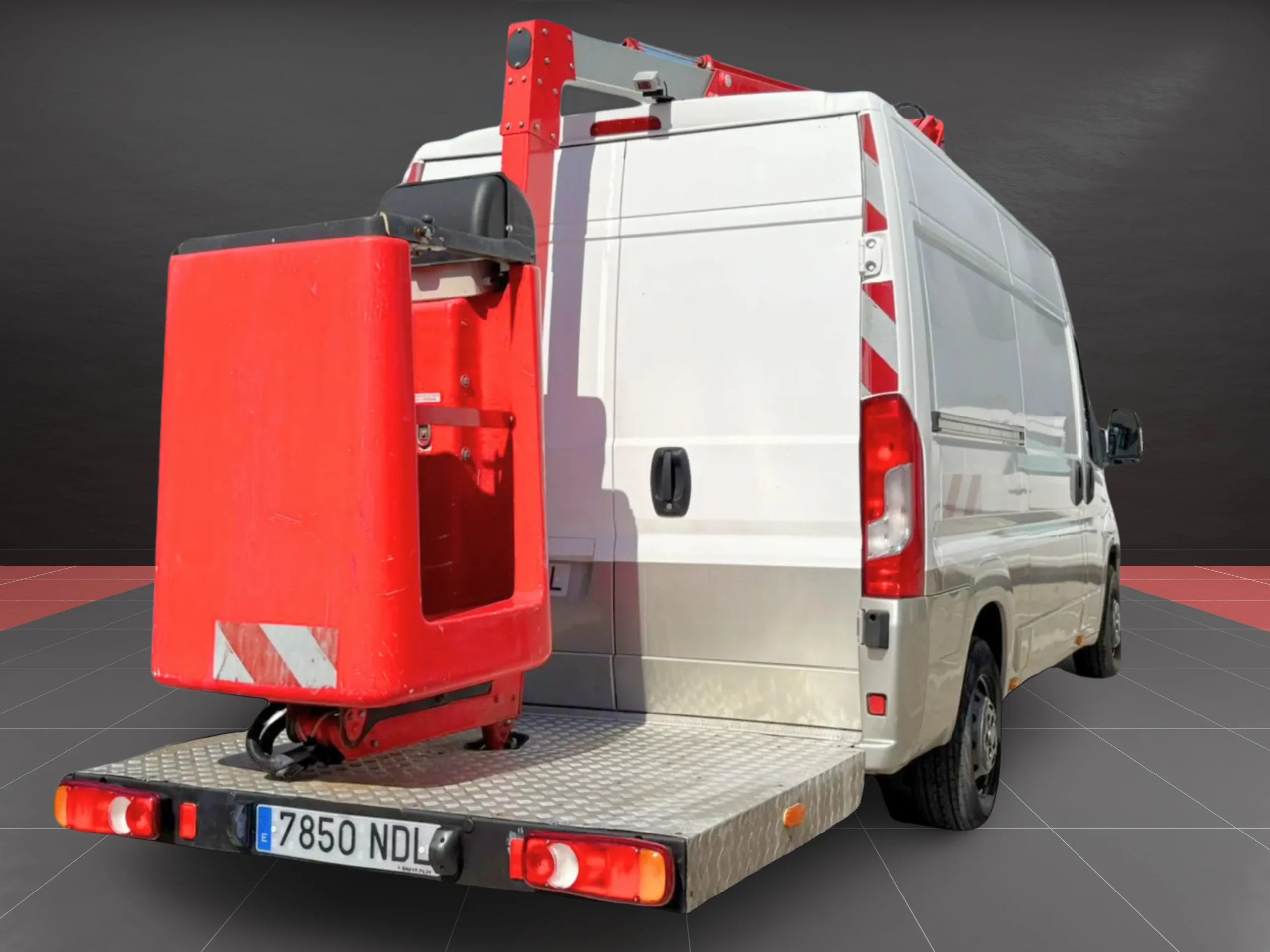 Citroen Jumper L2H2 Con Cesta Elevadora 110 CV - Foto 6