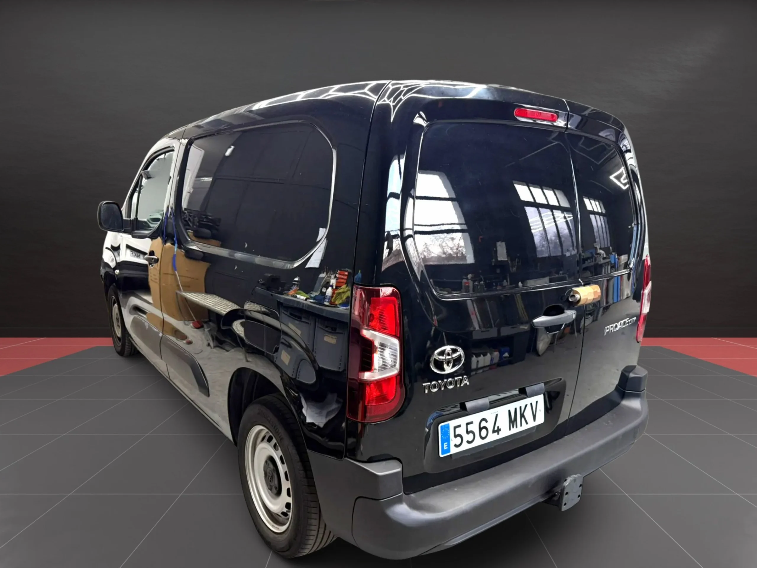 Toyota Proace City Van 1.5D 75kW (100CV) GX Plus 650kg L1  - Foto 7