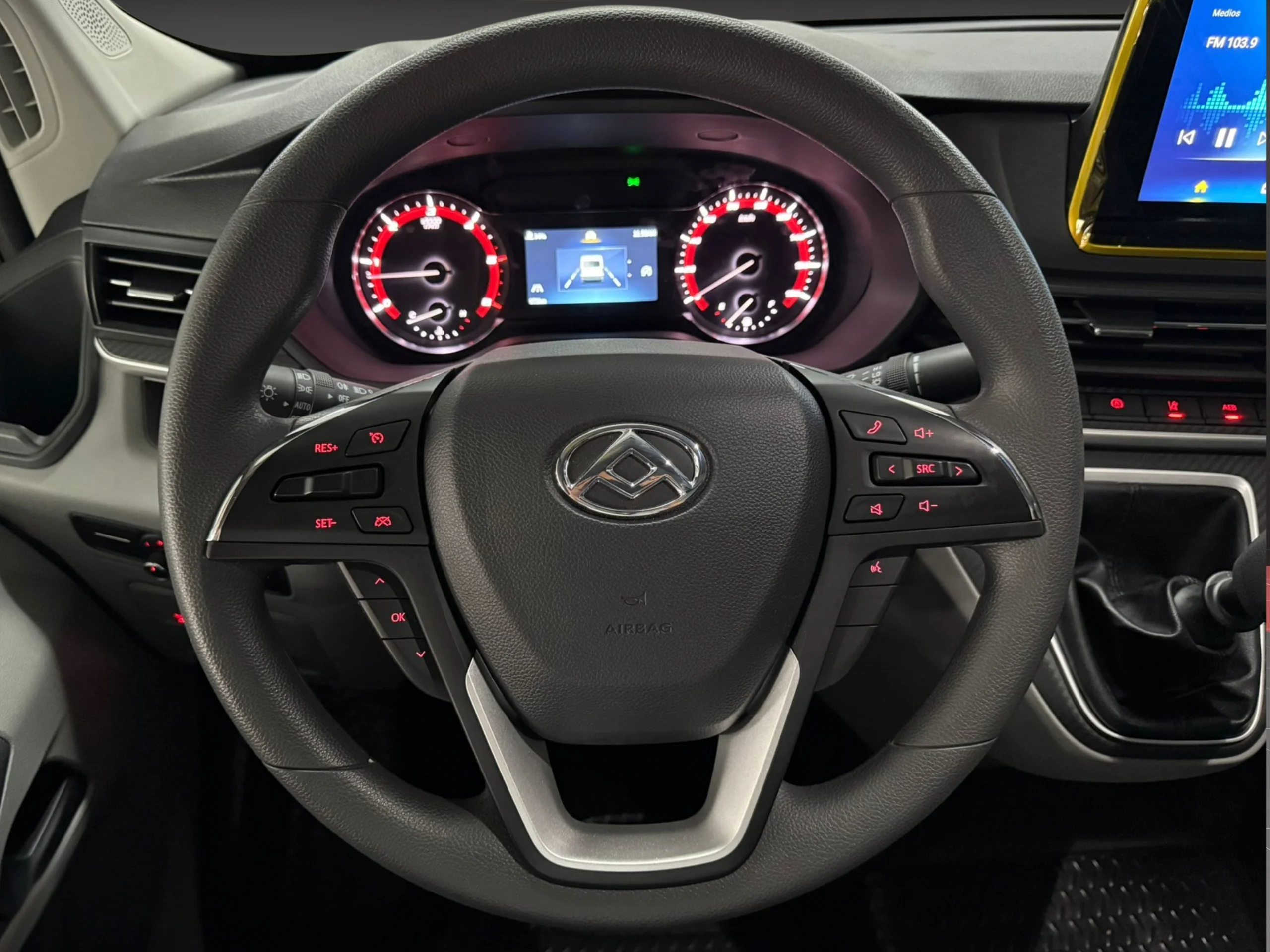 Maxus Deliver 9 L3H2 2.0D 148CV COMFORT  - Foto 10