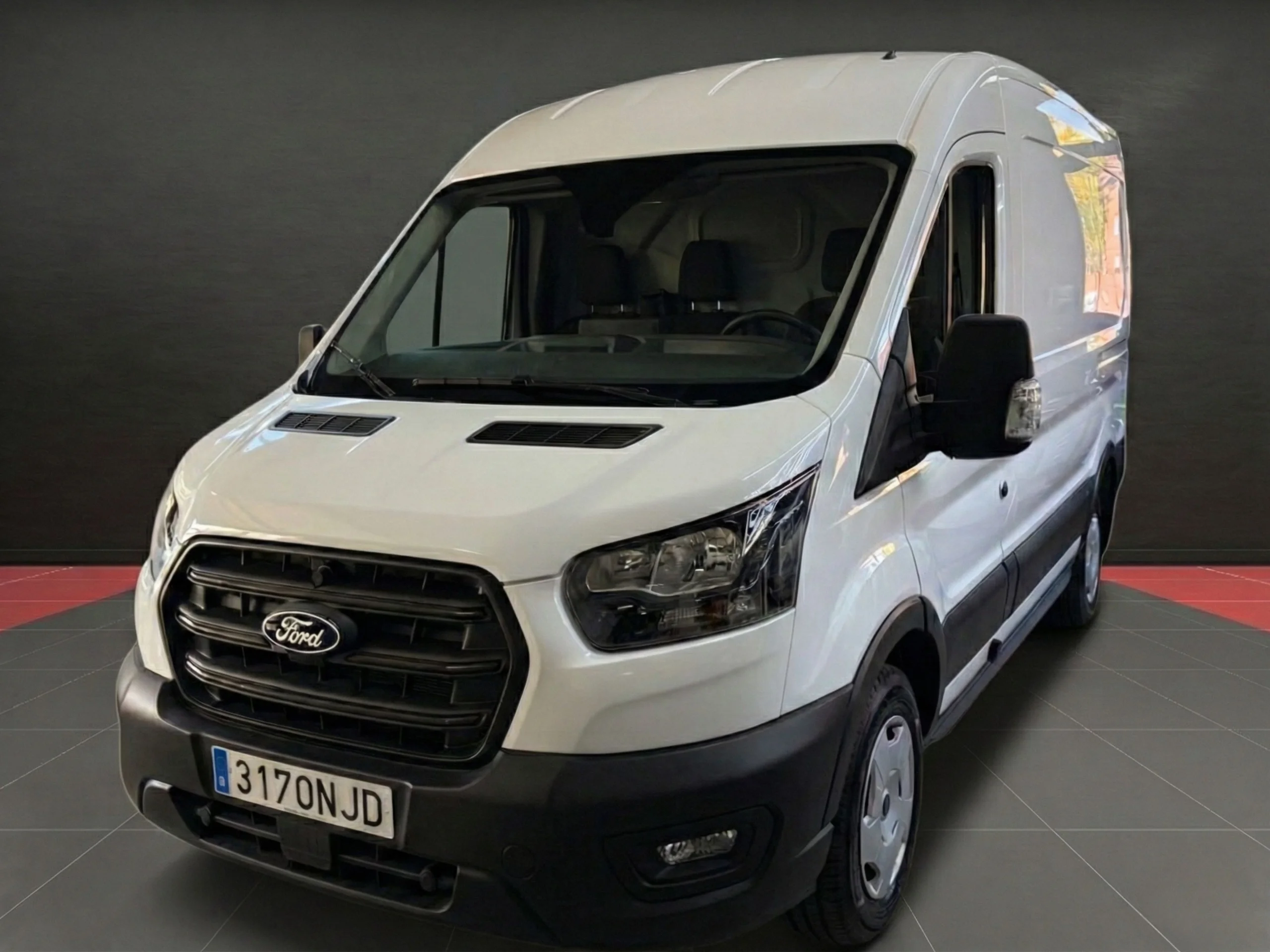 Ford Transit L2H2 130 CV Trend - Foto 4