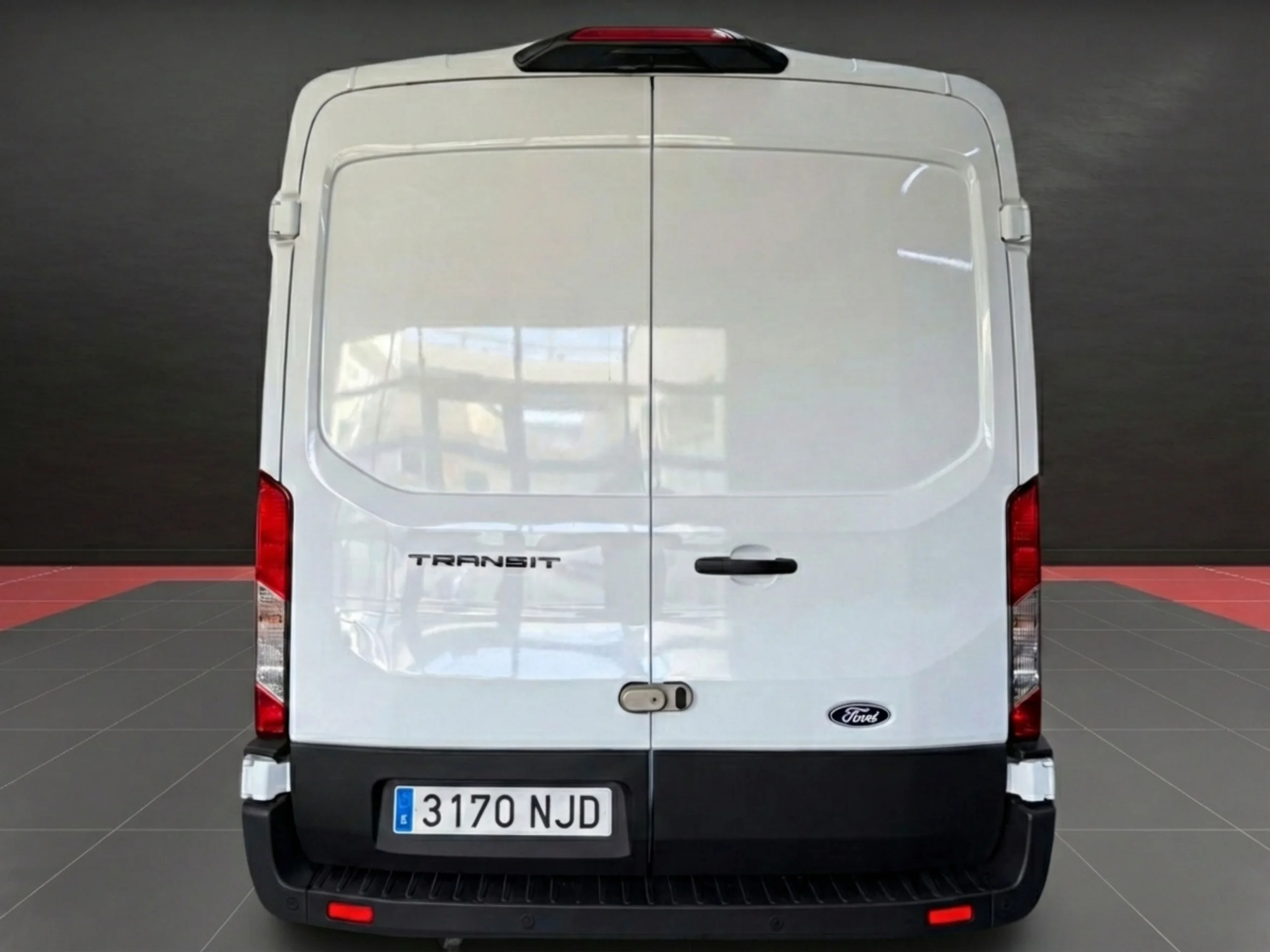 Ford Transit L2H2 130 CV Trend - Foto 6