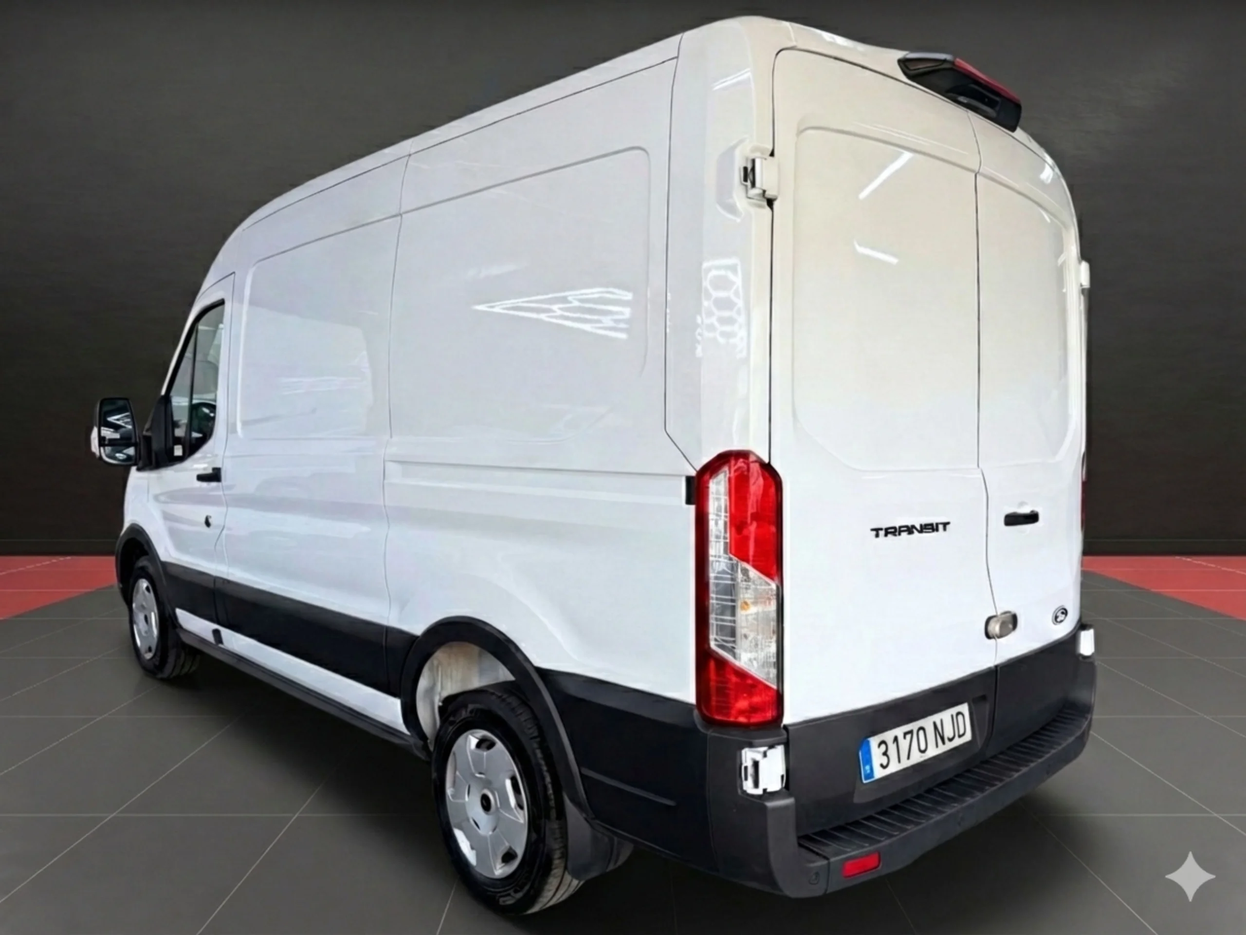 Ford Transit L2H2 130 CV Trend - Foto 7