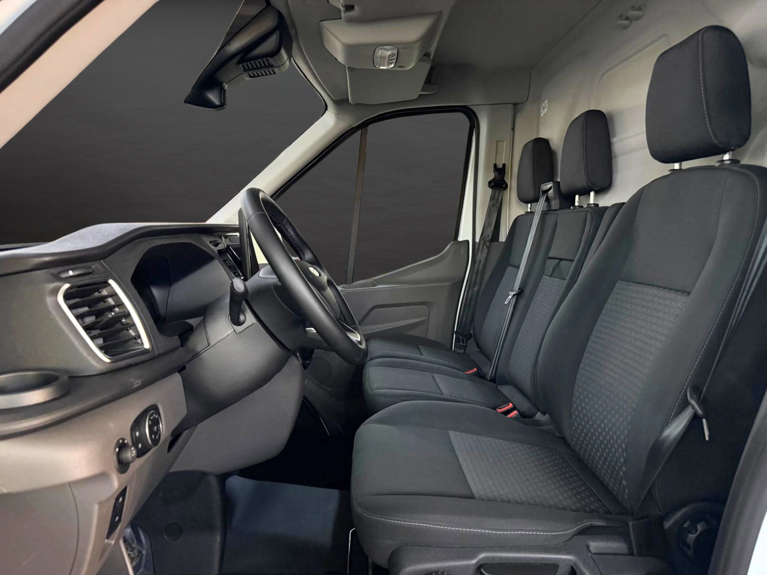 Ford Transit L2H2 130 CV Trend - Foto 13