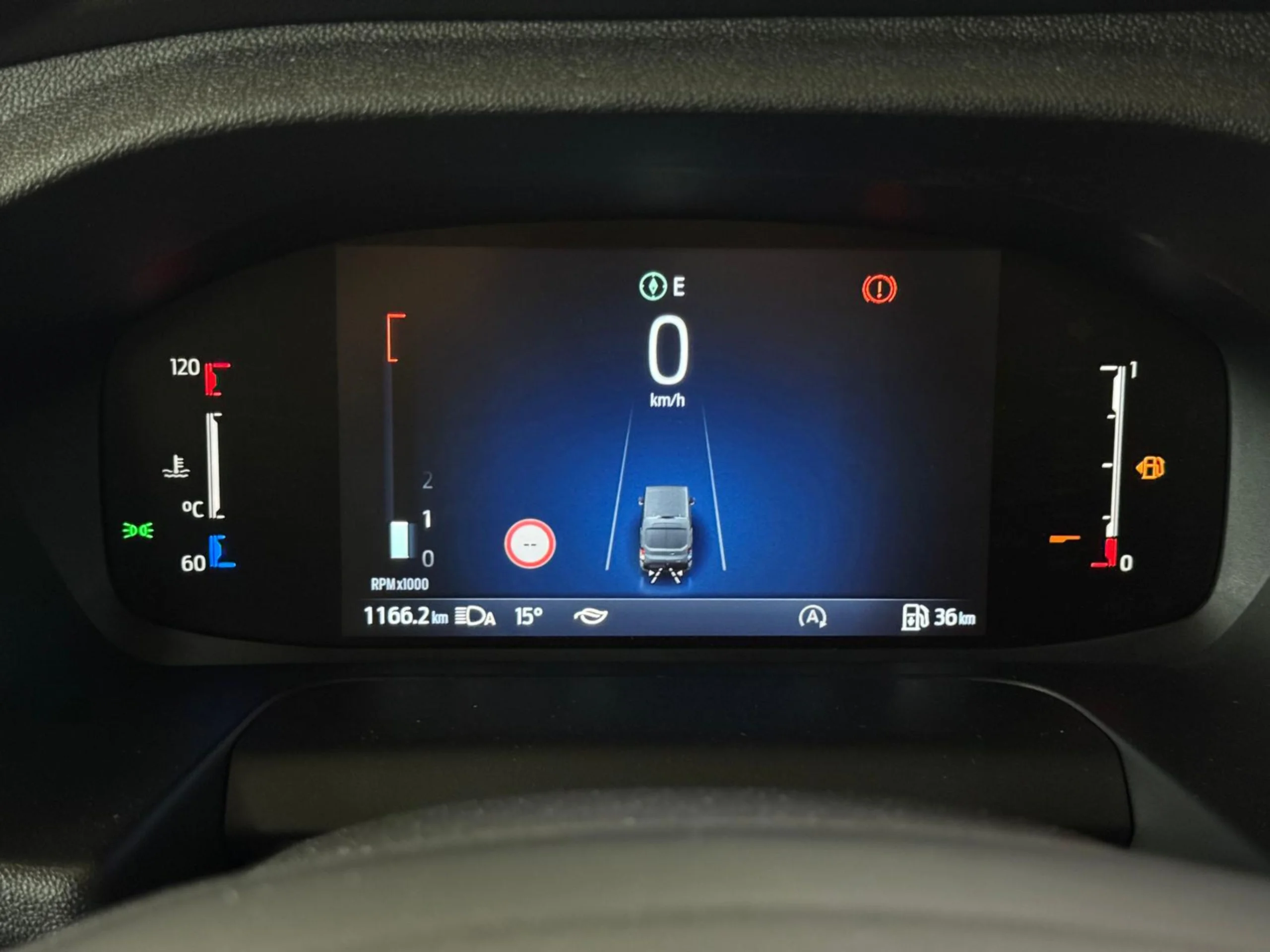 Ford Transit L2H2 130 CV Trend - Foto 15