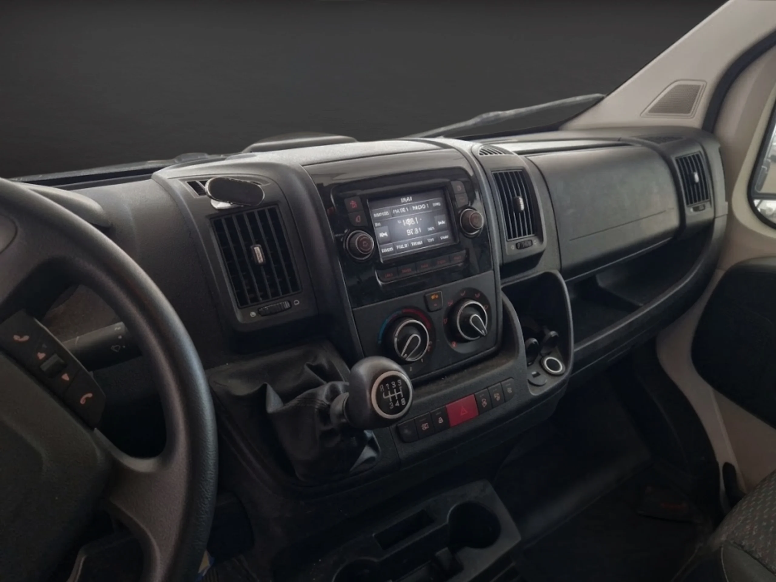 Citroen Jumper Furgón L1H1 120CV | Solo 22.700 km | Desde 350€/mes - Foto 14