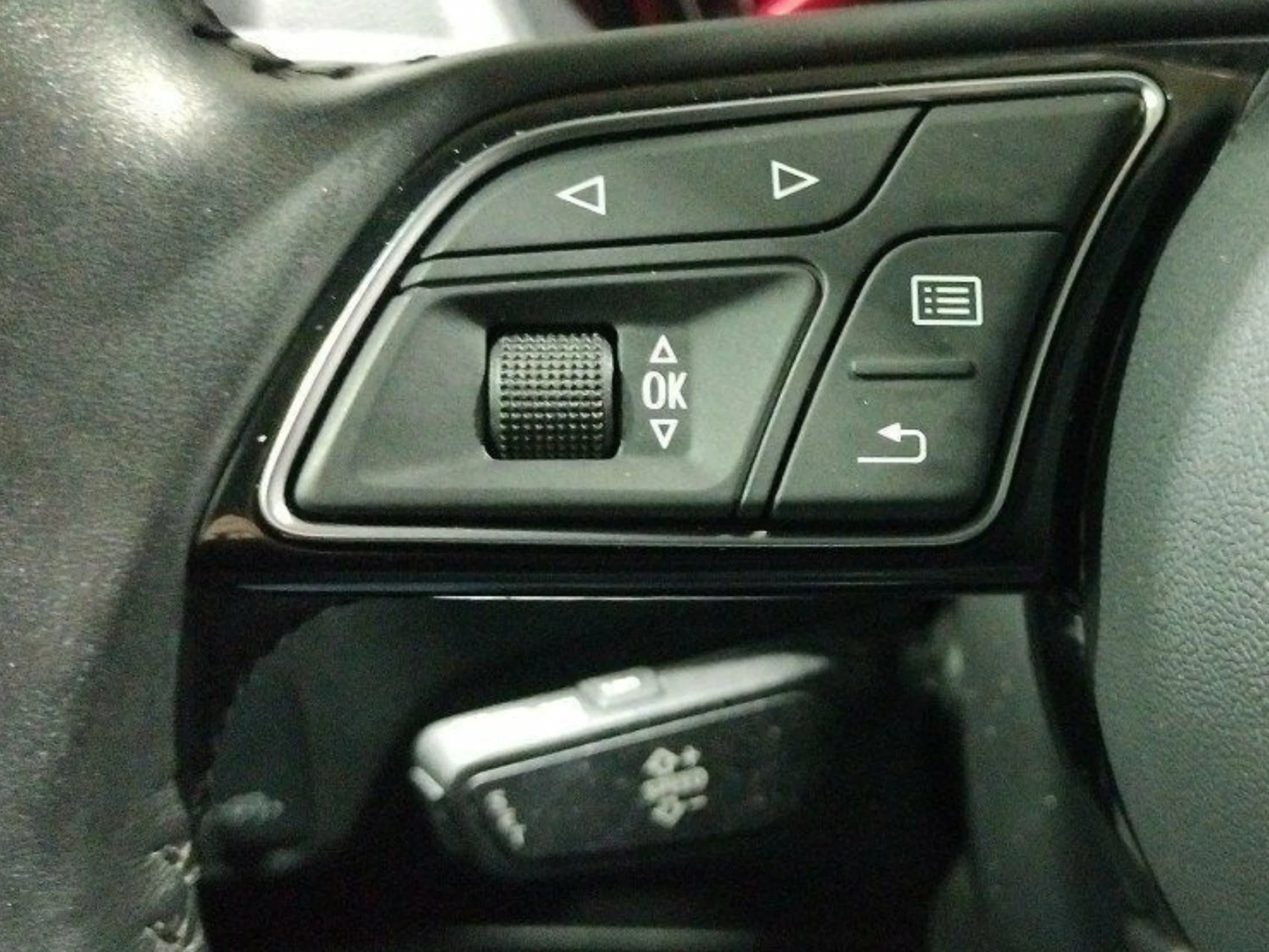 Audi Q2 Black Line 30 TDI S tronic 116CV  - Foto 15