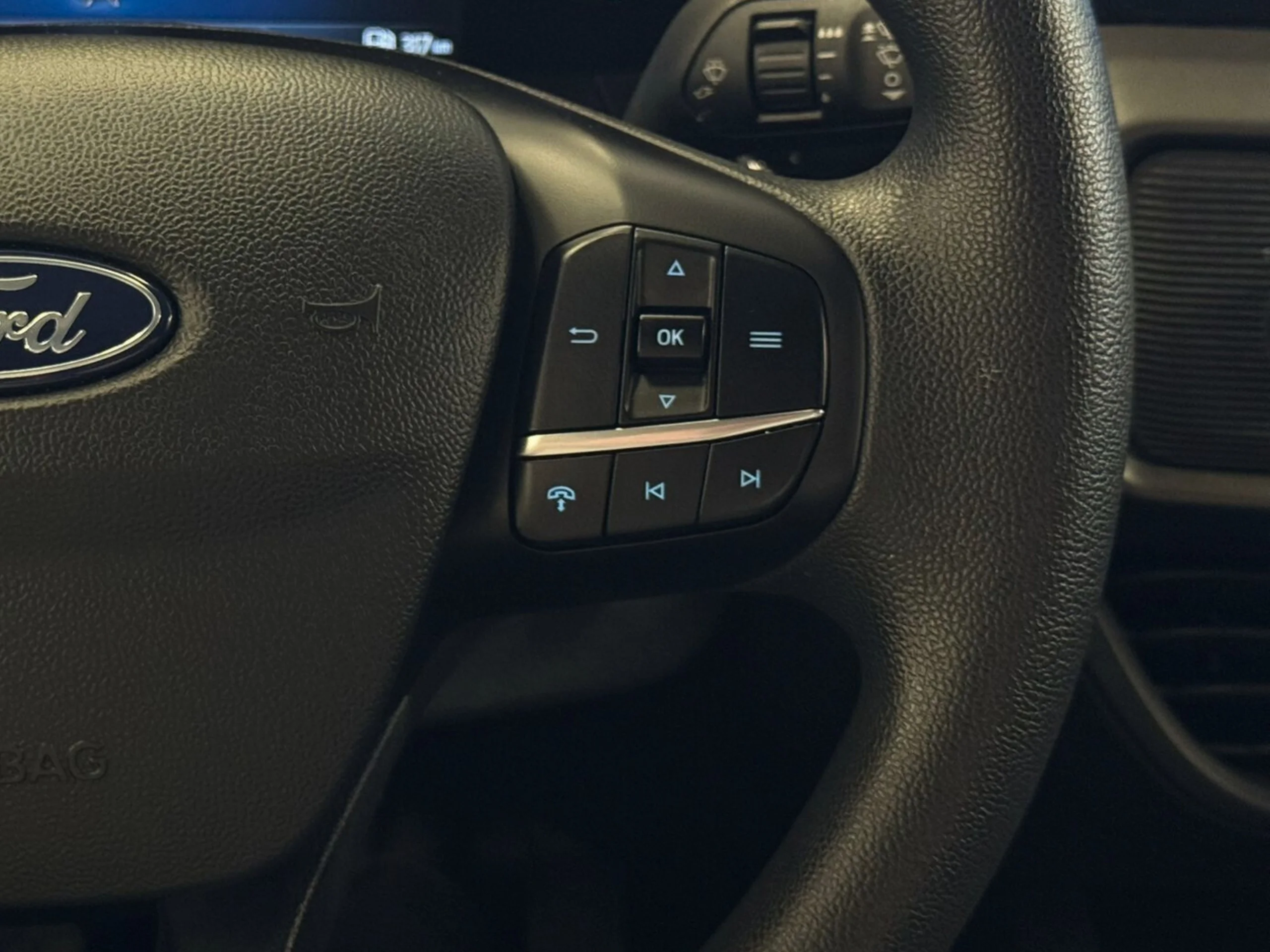 Ford Transit Courier Van L1H1 100CV - Foto 15