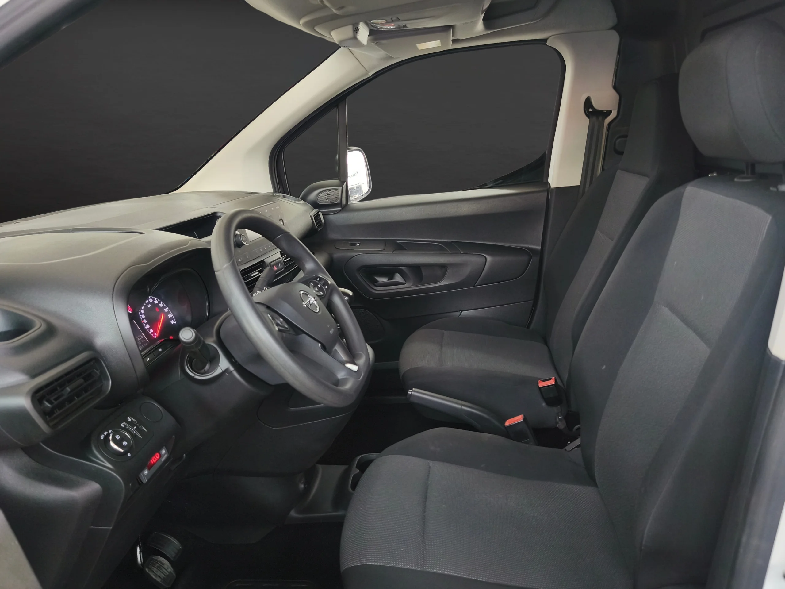 Opel Combo Frigorífica FRCX -20°C – Ocasión con Frío Oculto e Isotermo a Estrenar ¡DESDE 379 € al mes sin entrada! - Foto 13