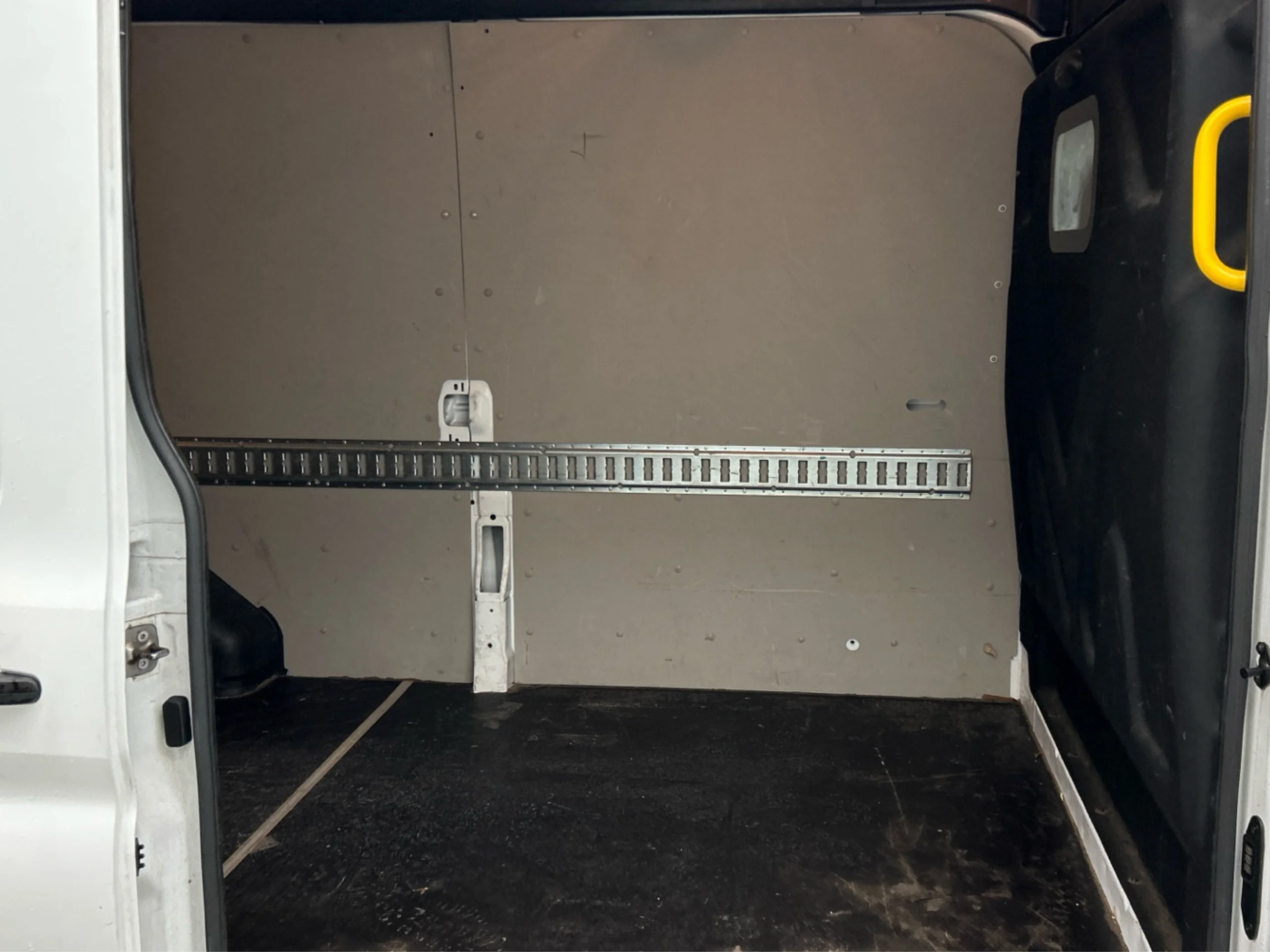 Ford Transit L3H2 130CV Trend - Foto 8