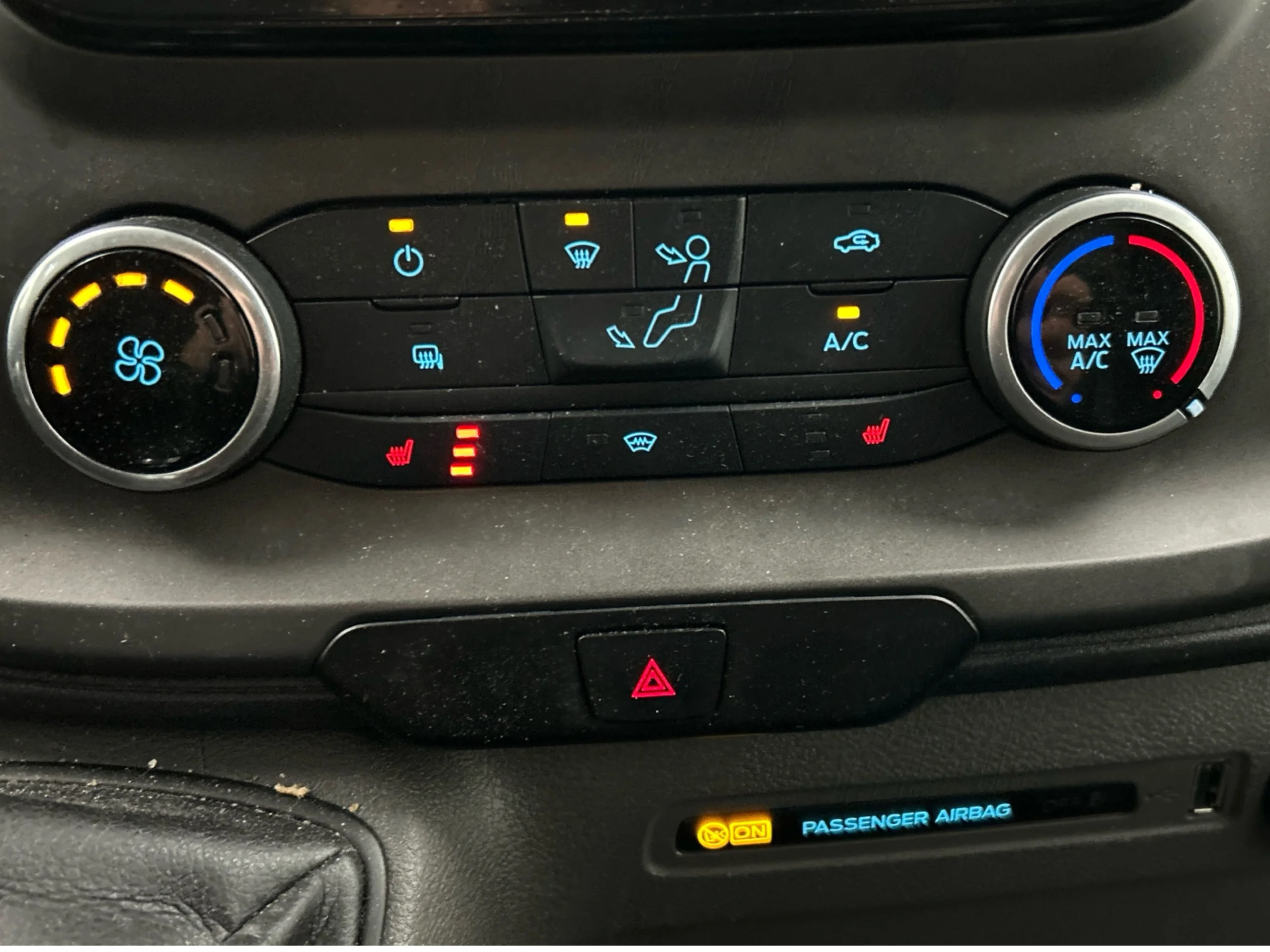 Ford Transit L3H2 130CV Trend - Foto 14