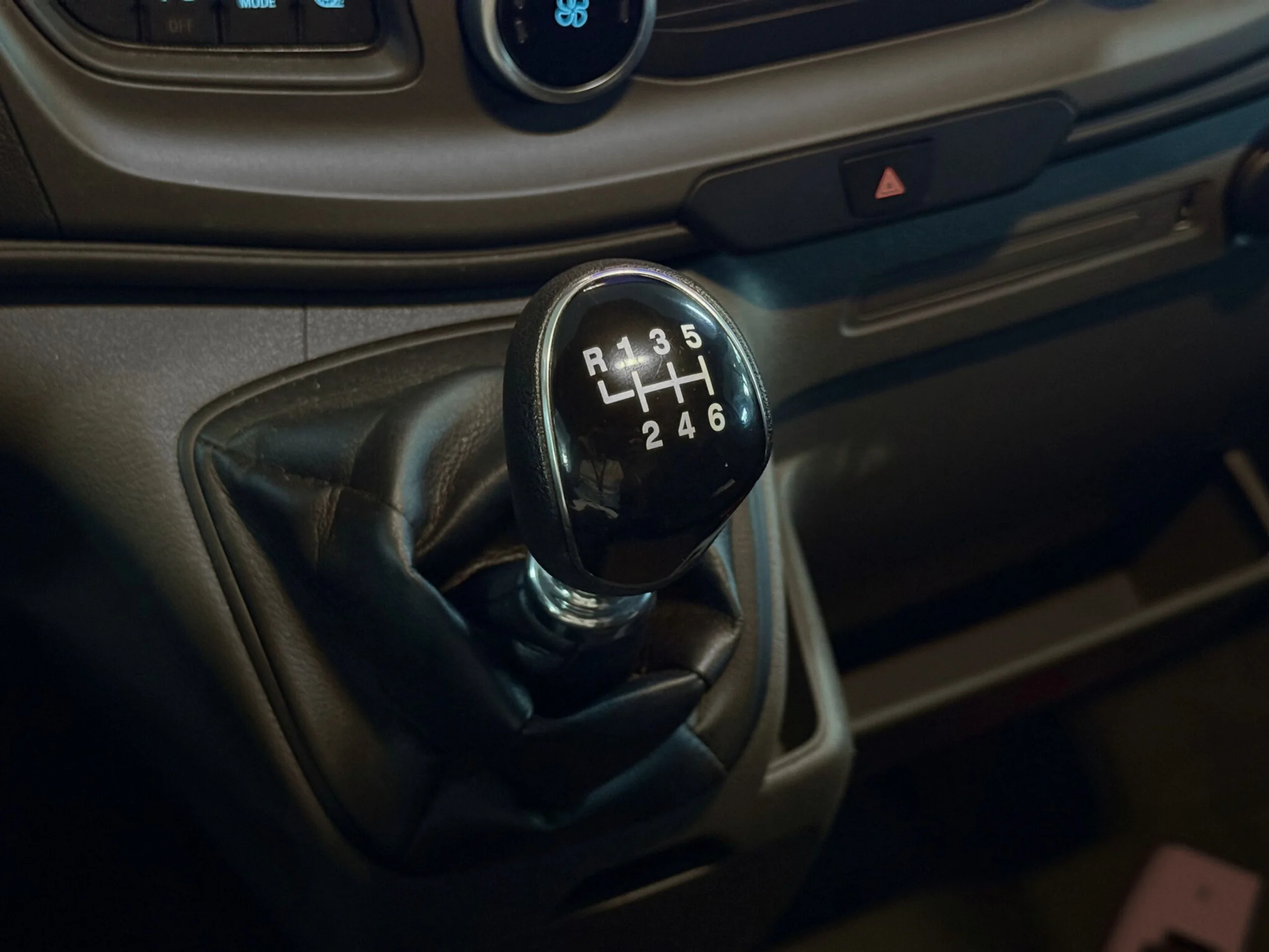 Ford Transit L3H2 Trend - Foto 14