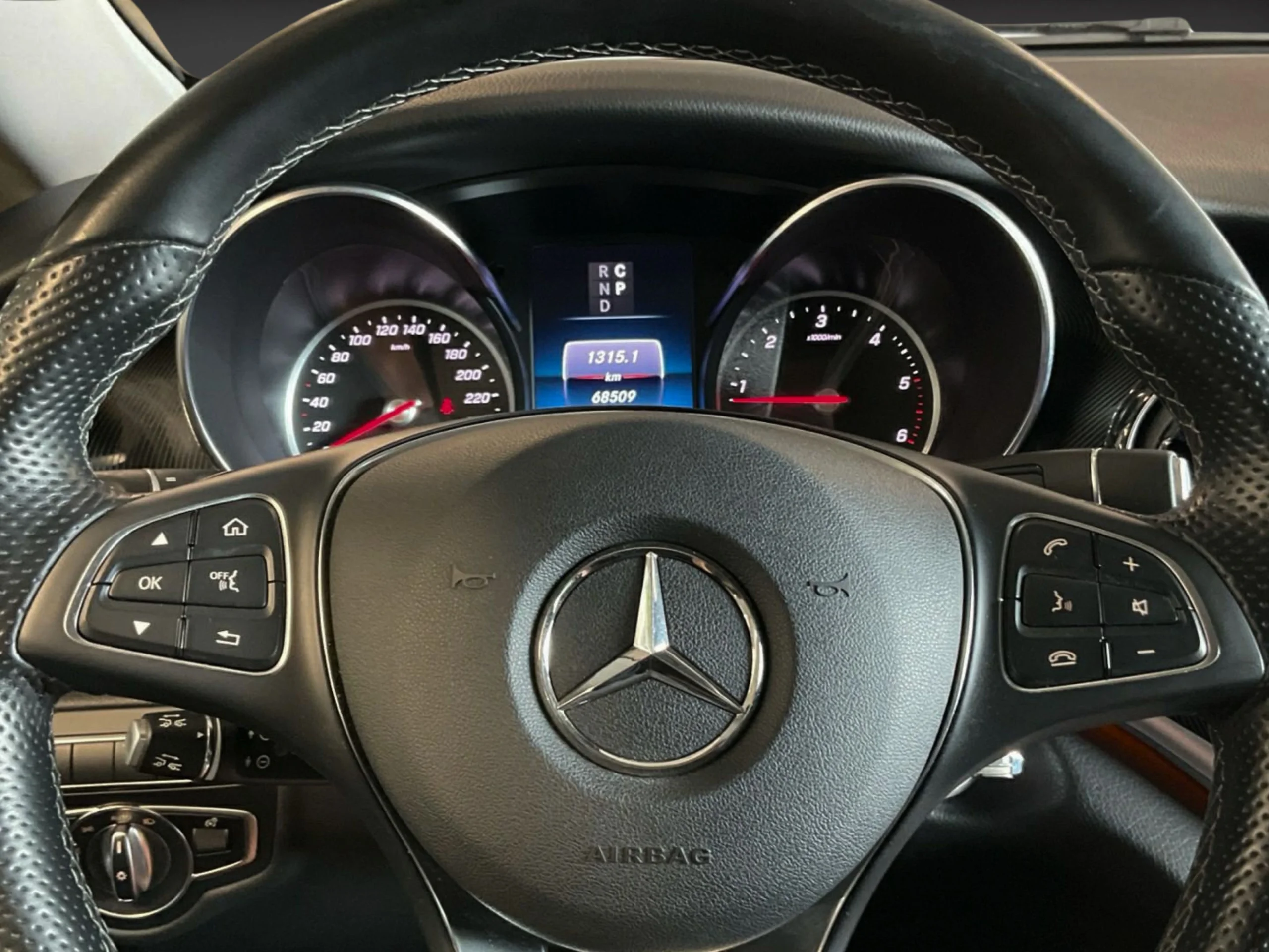 Mercedes-Benz V 220 Extralarga | 8 Plazas Premium | 4x4 | DESDE 880 €/mes - Foto 9