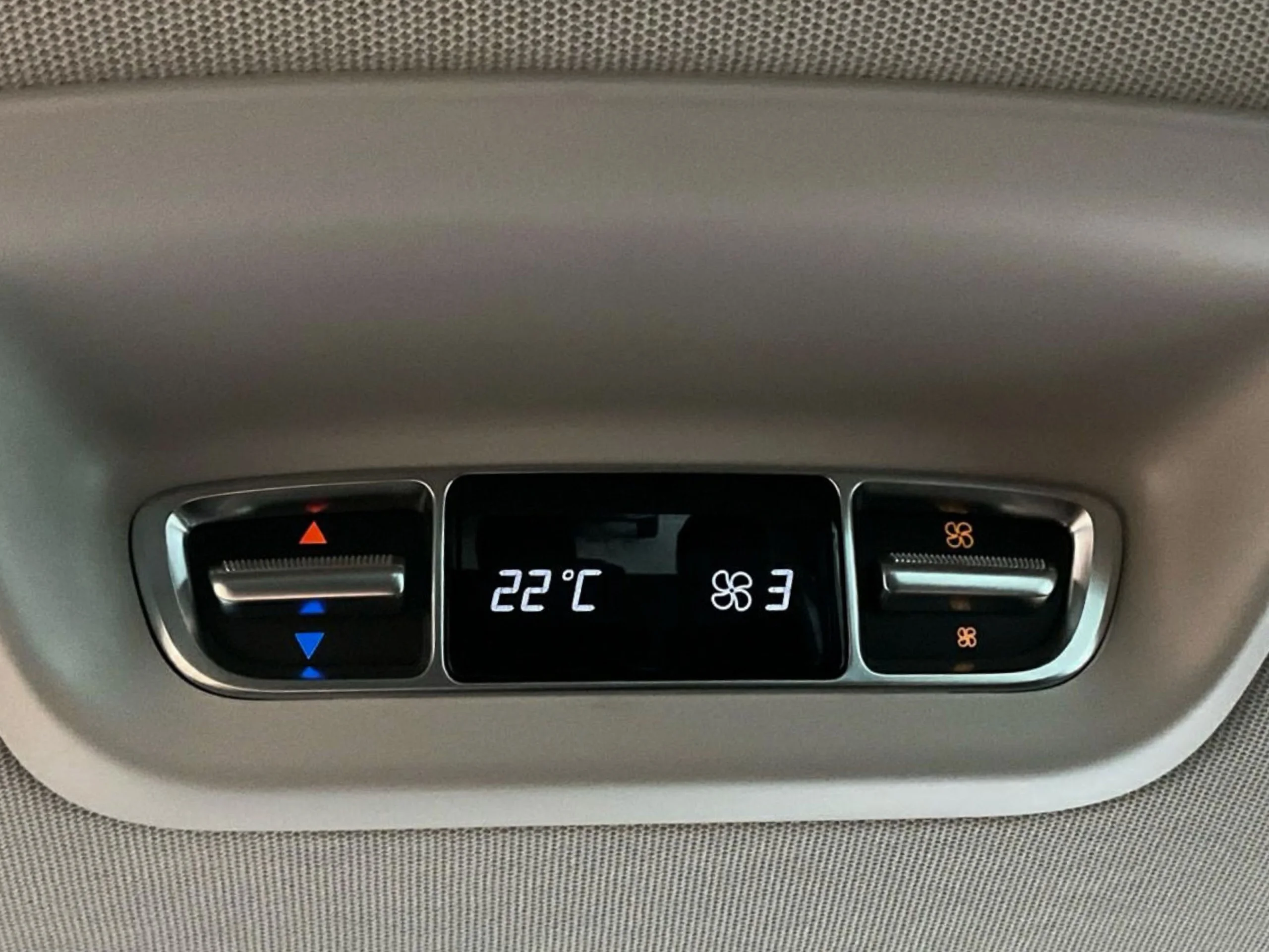 Mercedes-Benz V 220 Extralarga | 8 Plazas Premium | 4x4 | DESDE 880 €/mes - Foto 14