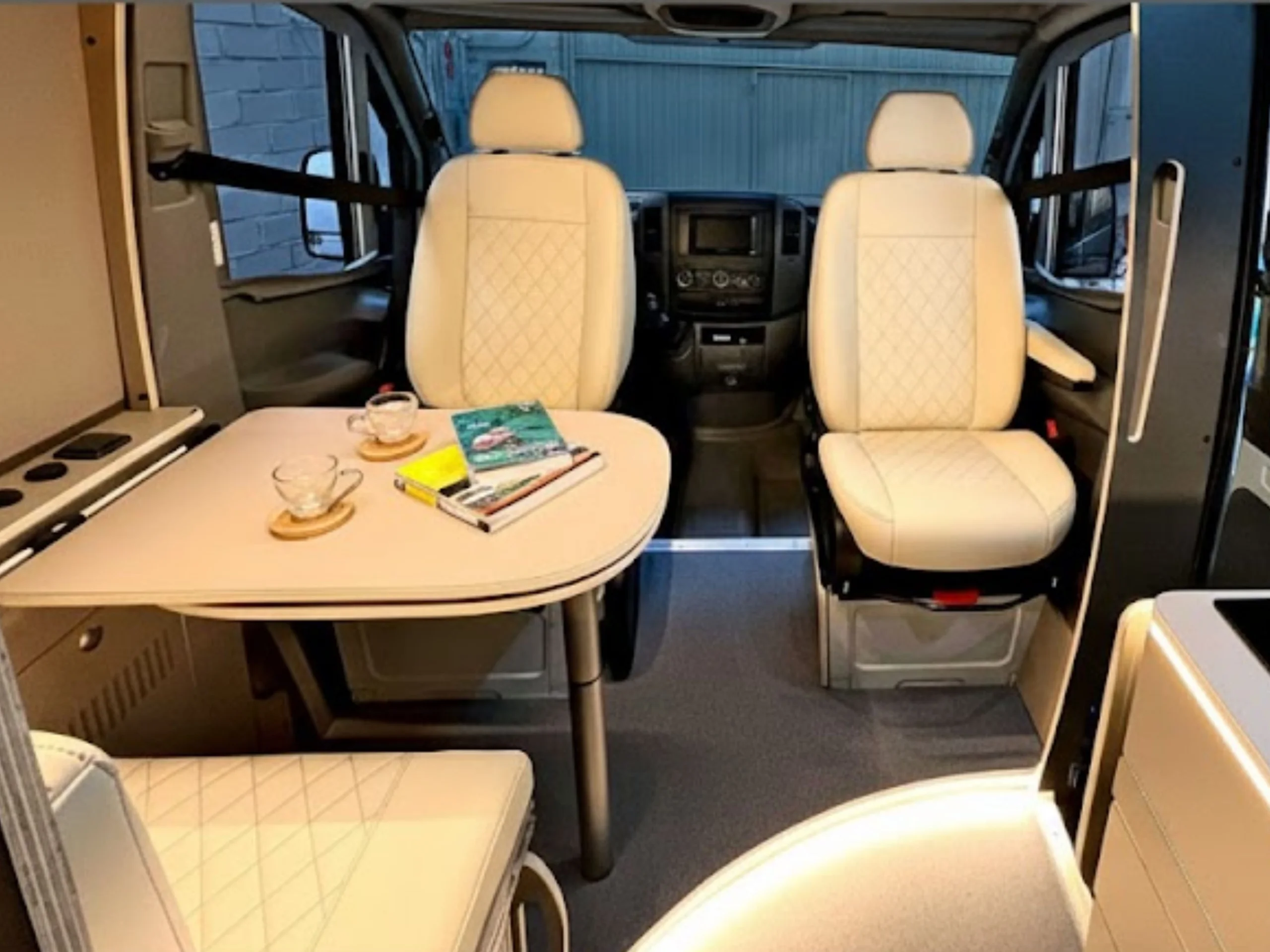 Mercedes-Benz Sprinter 906 CAMPER 4X4 - Foto 20