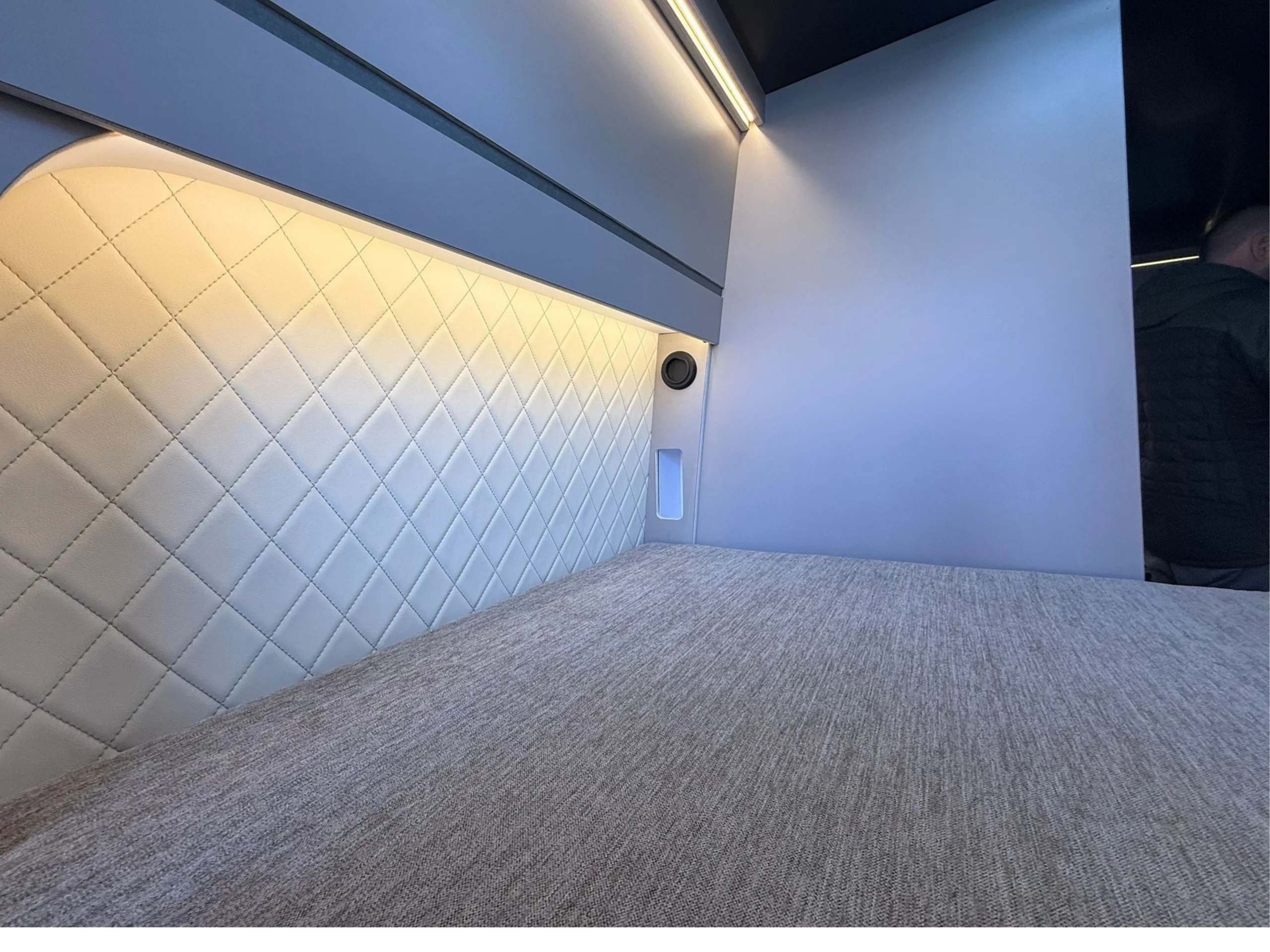 Mercedes-Benz Sprinter 906 CAMPER 4X4 - Foto 24