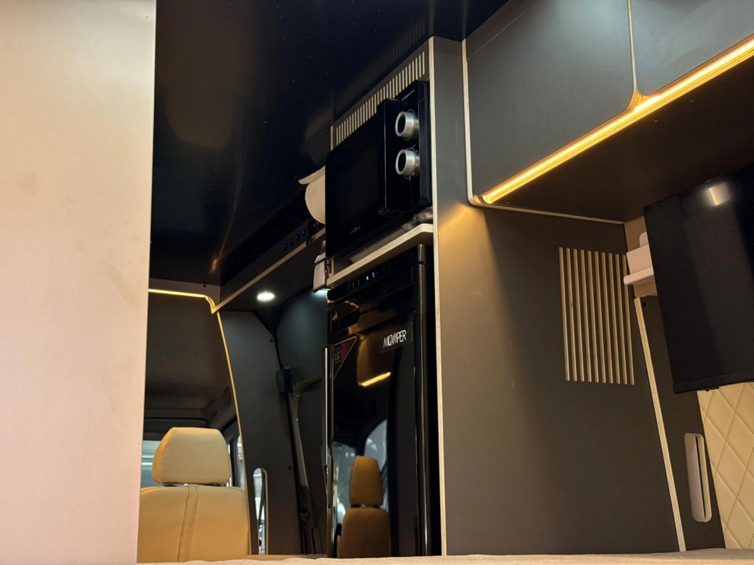 Mercedes-Benz Sprinter 906 CAMPER 4X4 - Foto 26