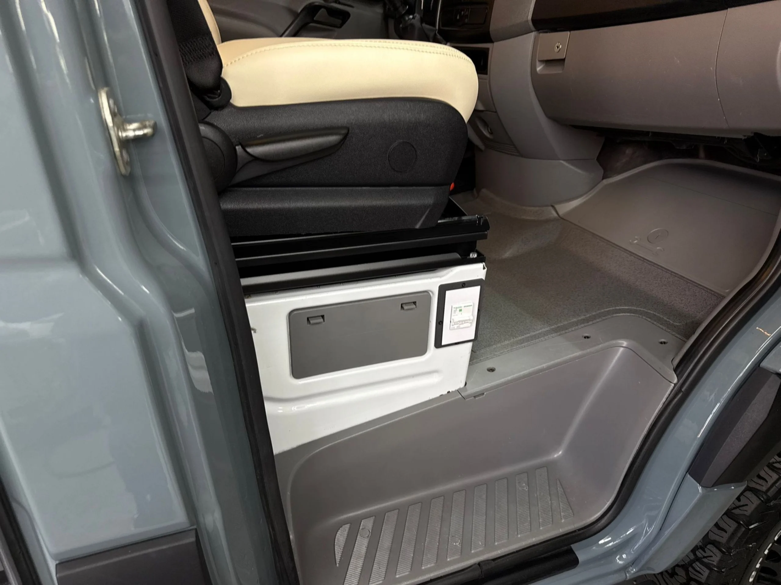 Mercedes-Benz Sprinter 906 CAMPER 4X4 - Foto 36