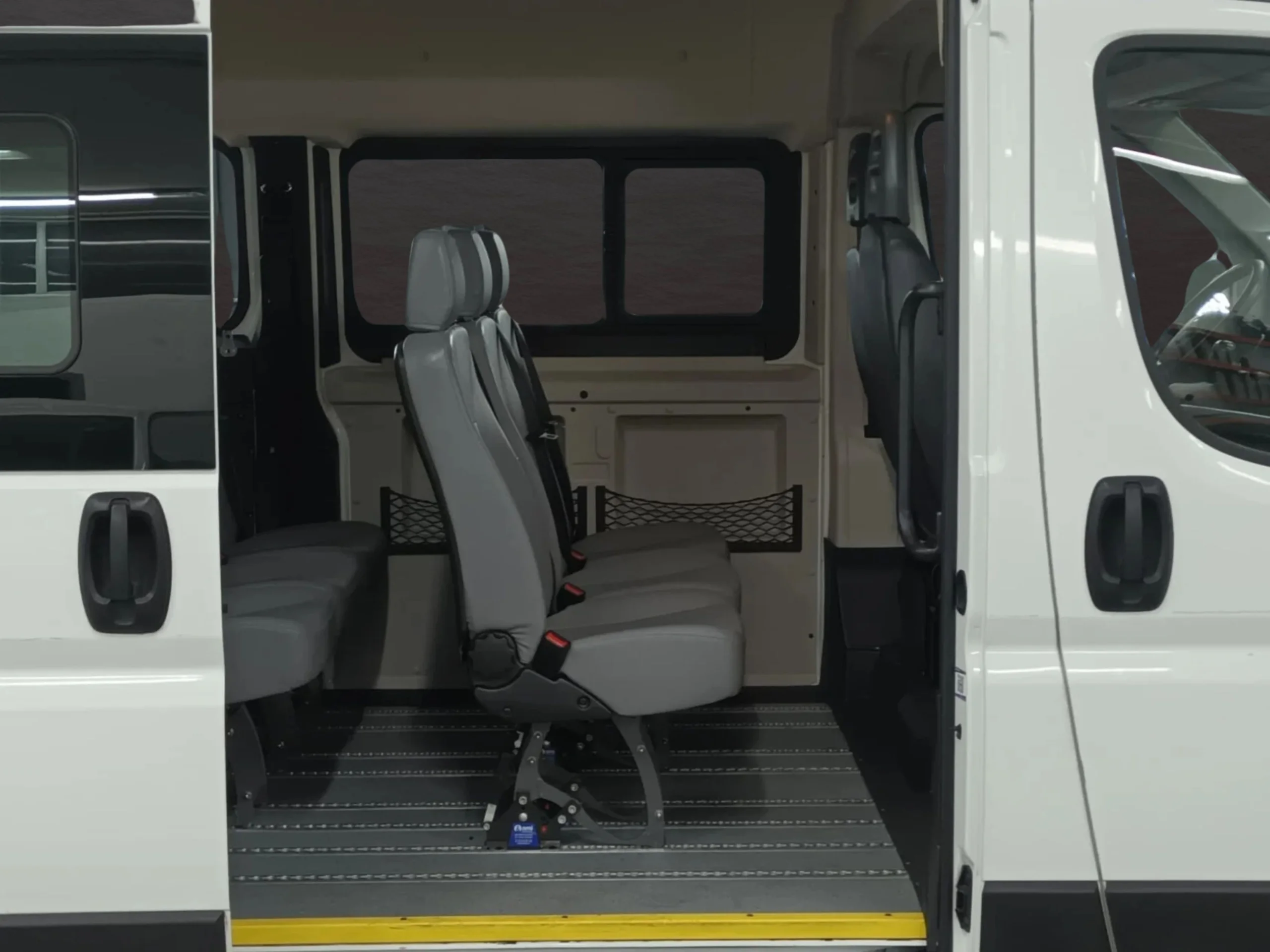 Citroen Jumper  L2H2 130CV ADAPTADA MOVILIDAD REDUCIDA PMR - Foto 16