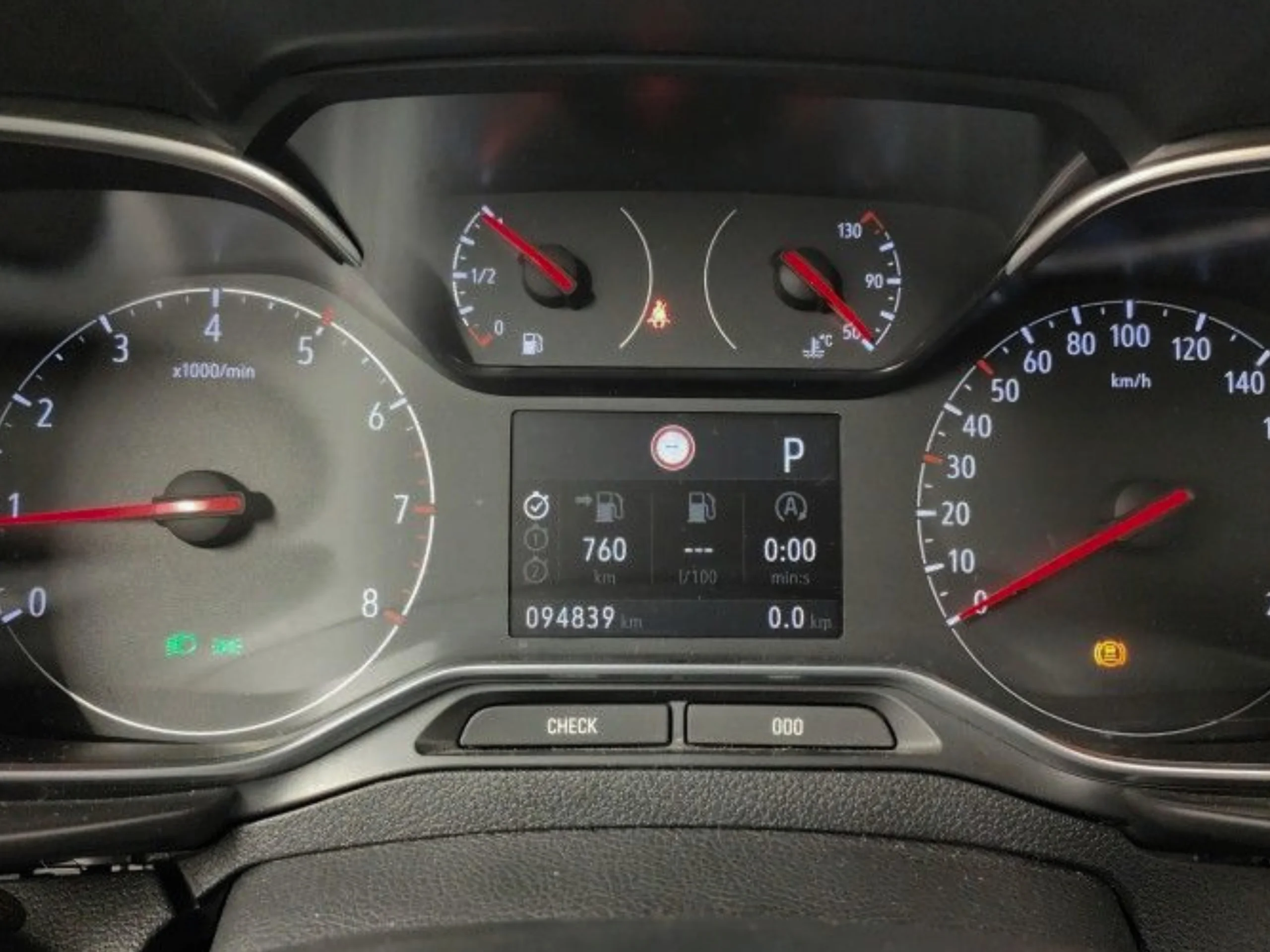 Opel Combo Life Combi Elegance 130CV Automática (2023) – 5 Plazas Doble Puerta Lateral - Foto 11