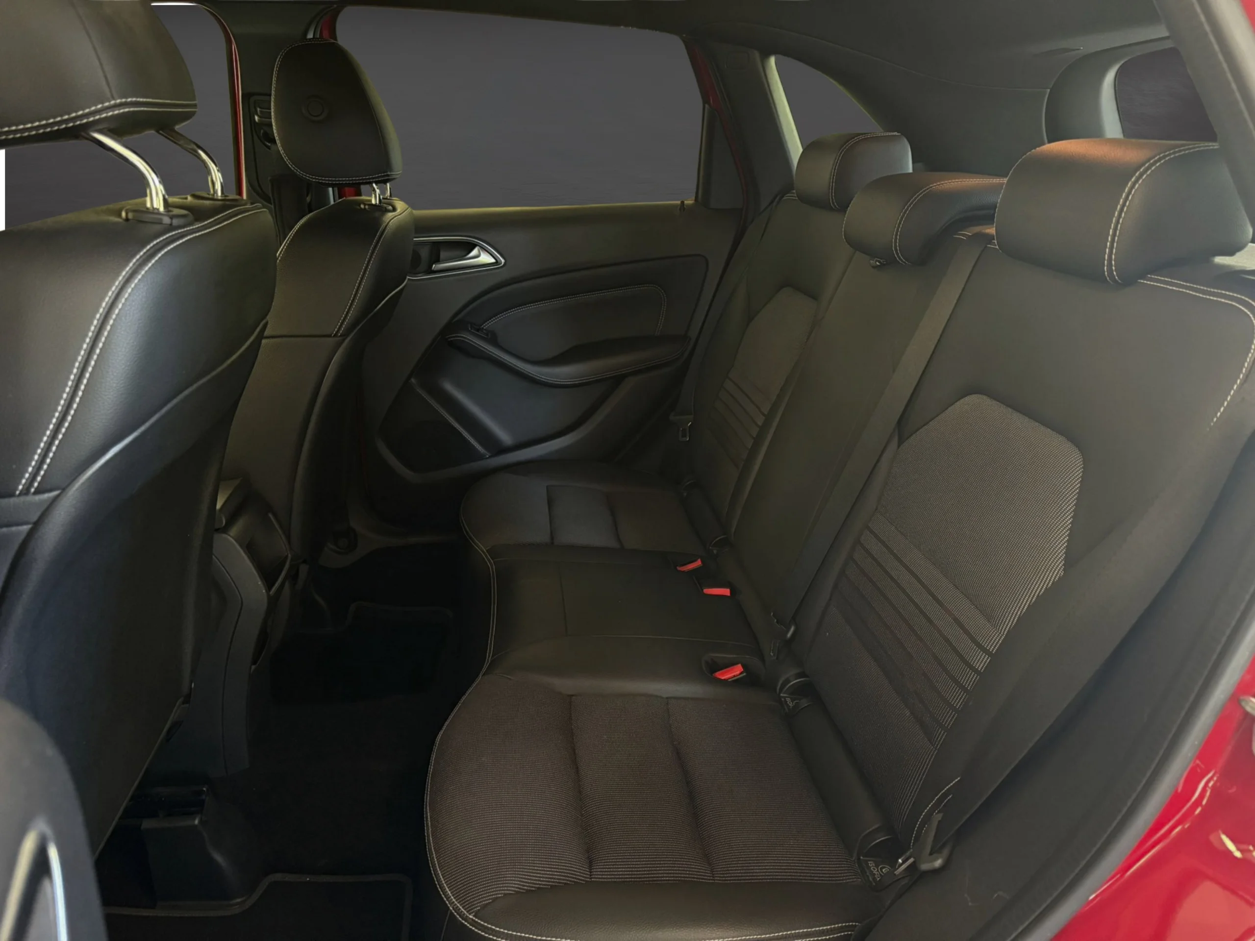 Mercedes-Benz Clase B 200D CDI 136CV Automatico - Foto 11