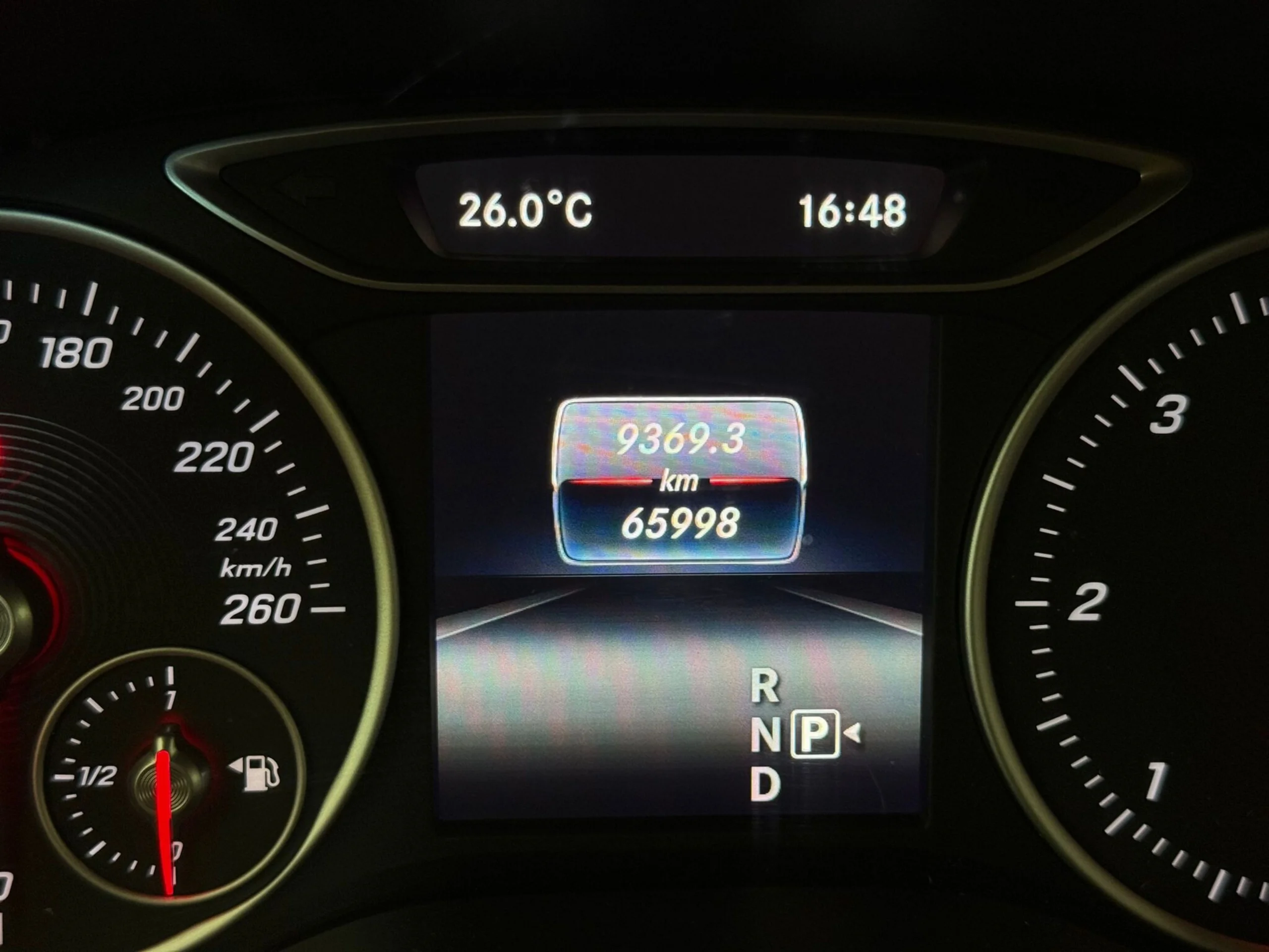 Mercedes-Benz Clase B 200D CDI 136CV Automatico - Foto 12