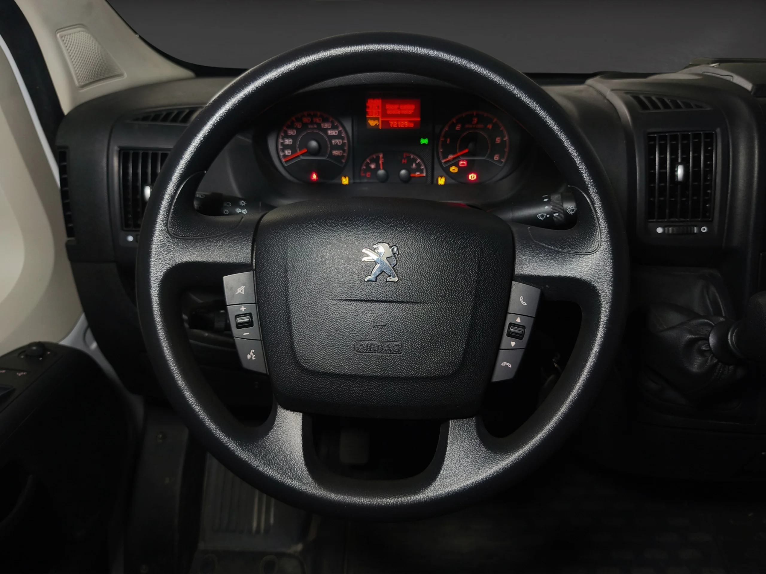Peugeot Boxer L2H2 BlueHDi | Capacidad y Potencia | DESDE 342 €/mes - Foto 10