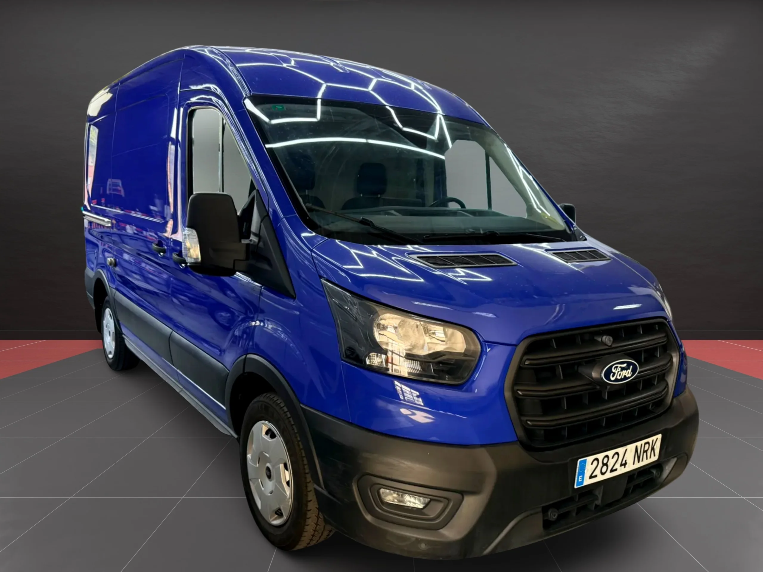 Ford Transit L2H2 Trend (2024) | Equilibrio y Capacidad | DESDE 388 €/mes - Foto 4