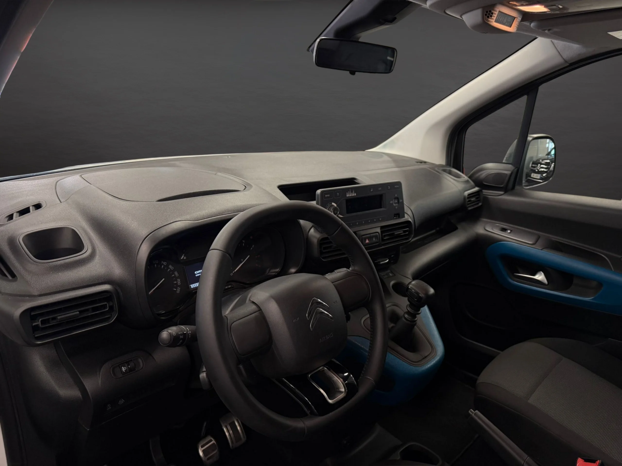 Citroen Berlingo Combi 5 Plazas  - Foto 9