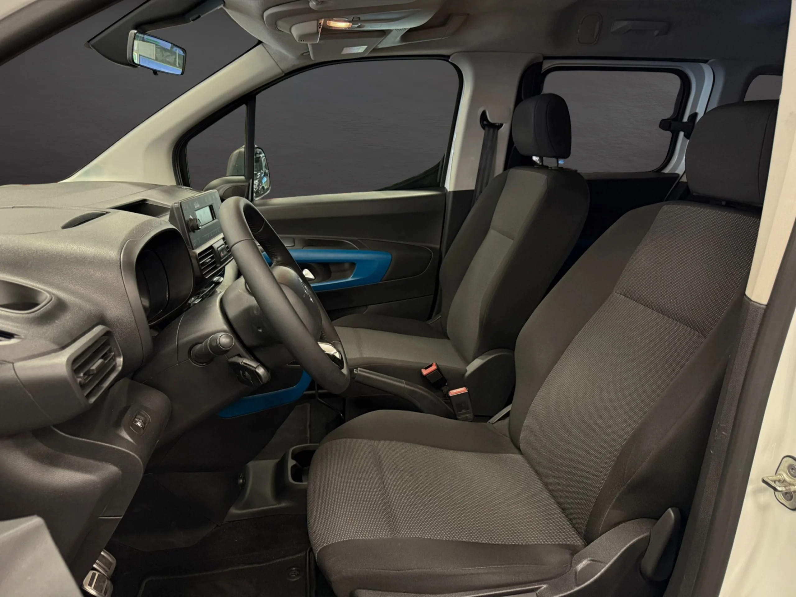 Citroen Berlingo Combi 5 Plazas  - Foto 10