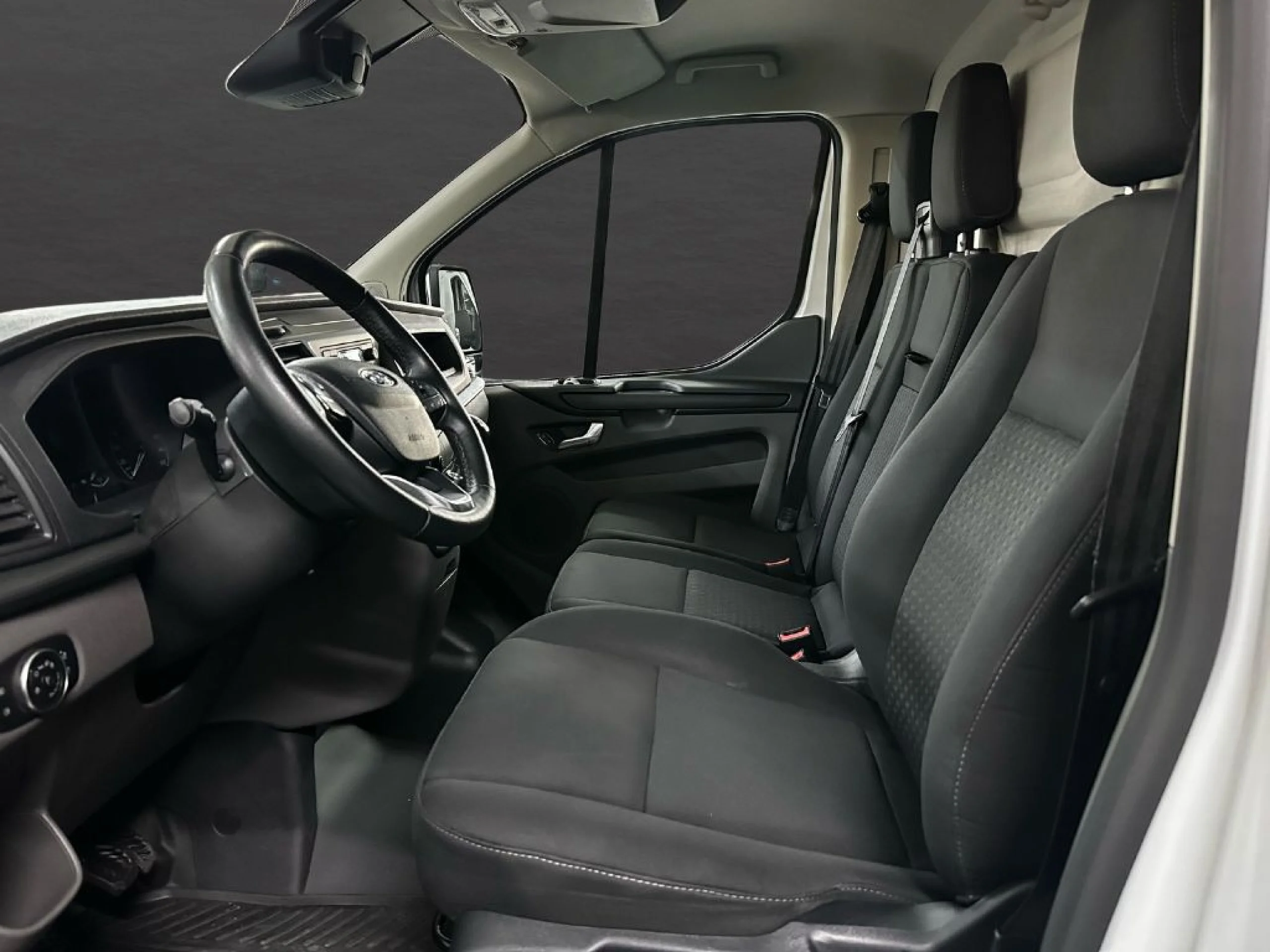 Ford Transit Custom L1H1 131 CV 2.0 Hybrid ( MHEV) - Foto 12