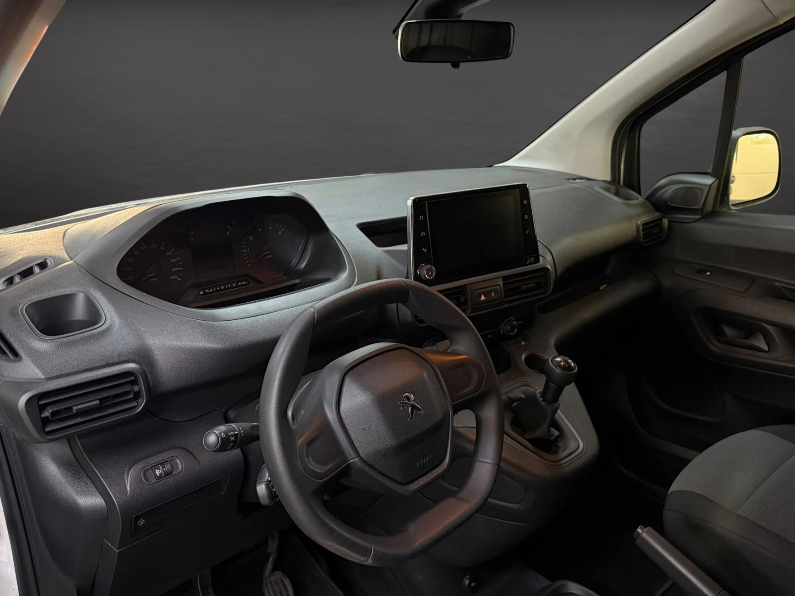 Peugeot Partner Pro standard 102CV - Foto 10